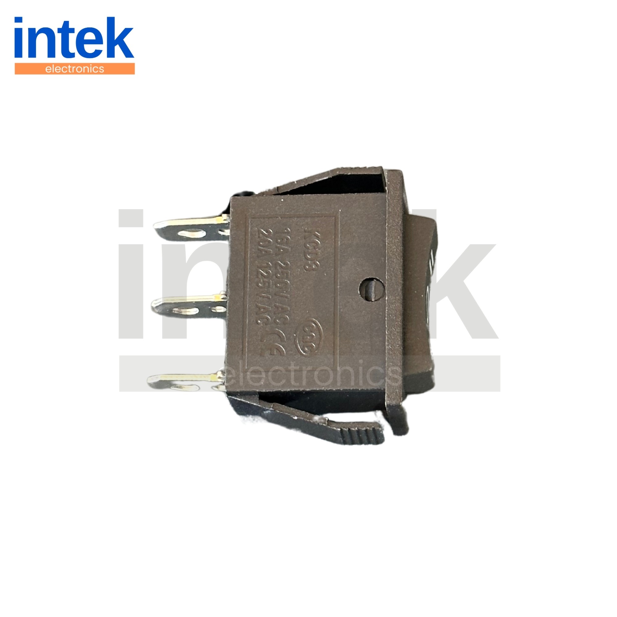 TEKLİ DAR IŞIKSIZ ANAHTAR ON-OFF-ON