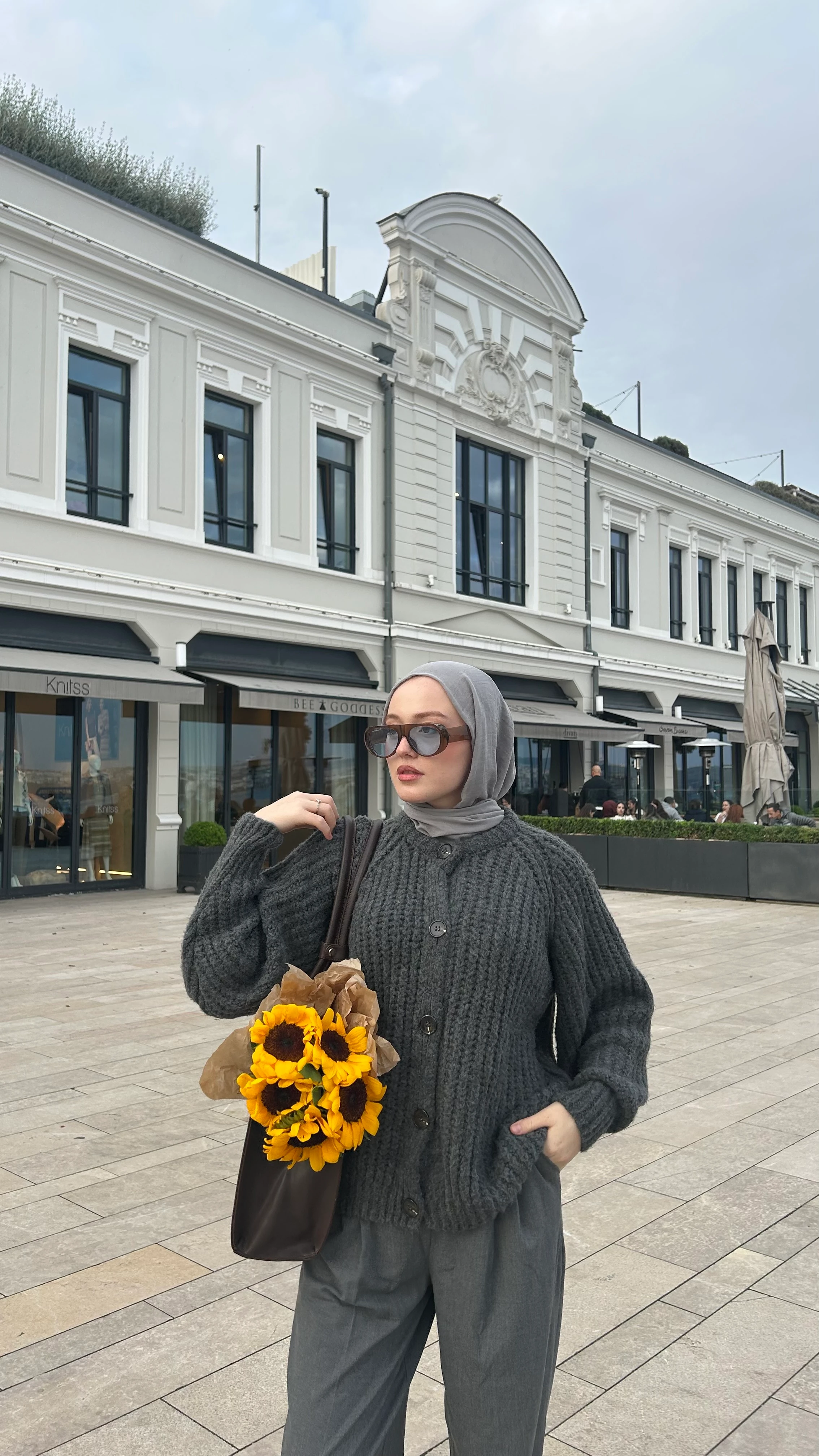 Düğmeli Selanik Örgü Antrasit Hırka 