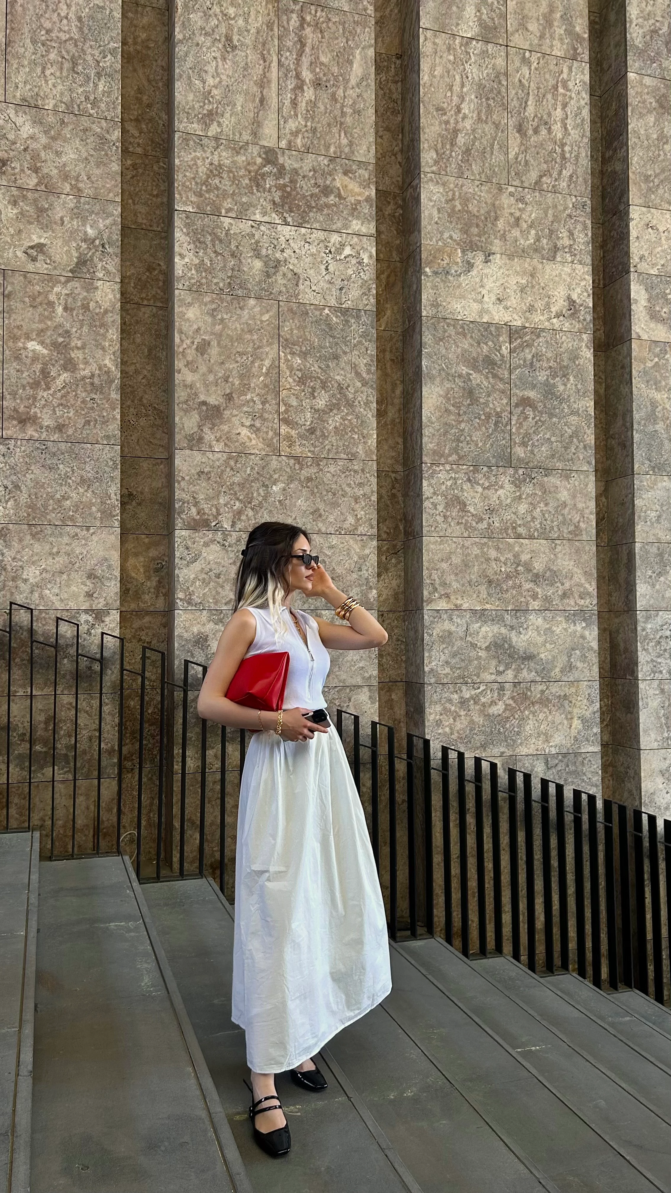 Rhea Köprü Detay Uzun Ekru Etek