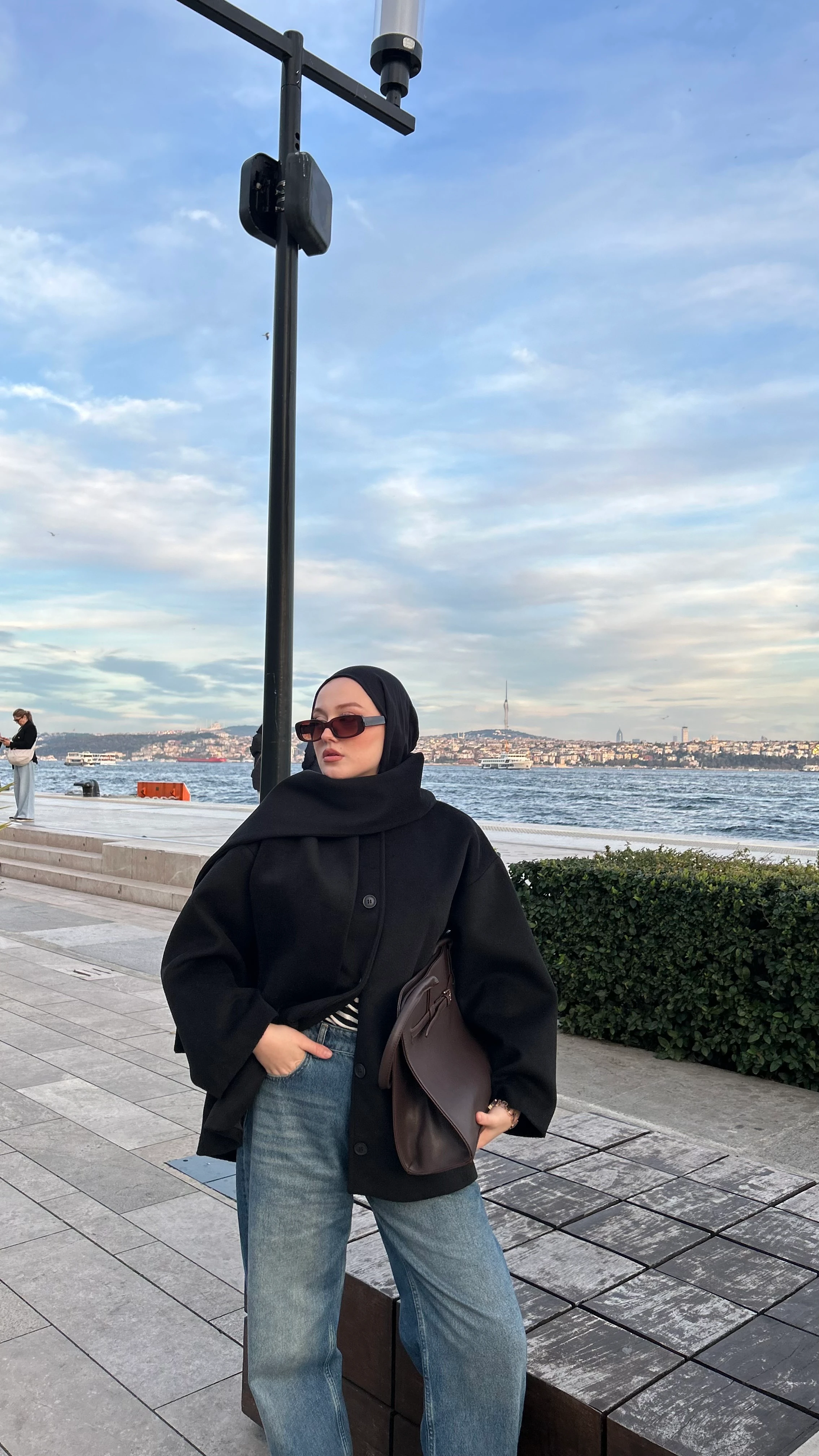 Atkılı Kaşe Kaban- Siyah