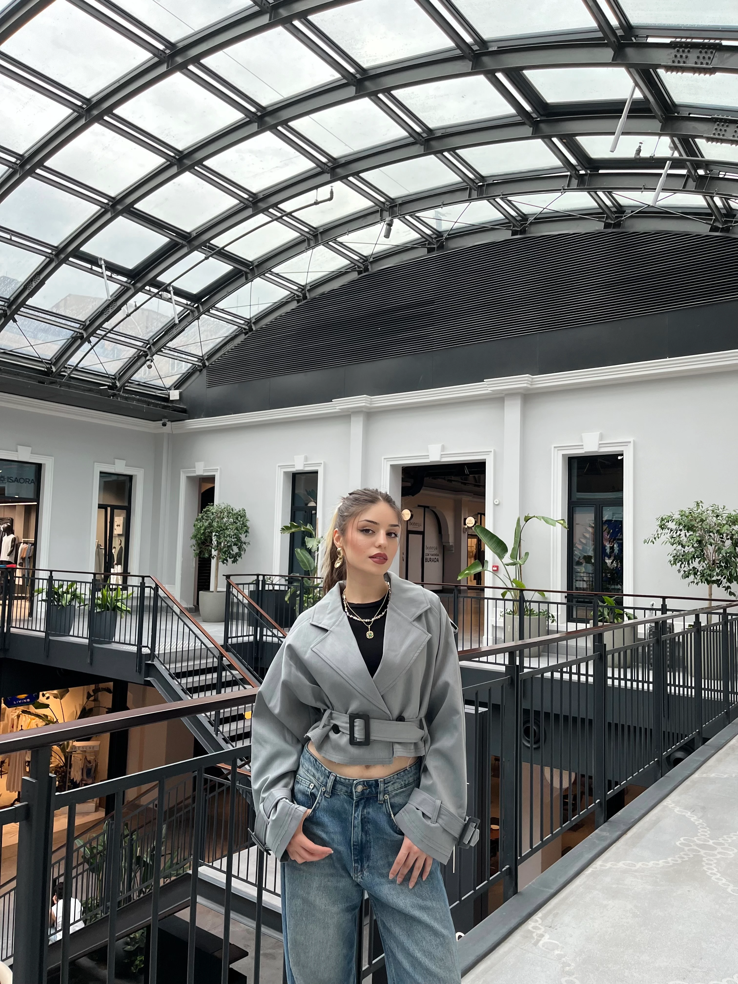 Açık Gri Kısa Trençkot