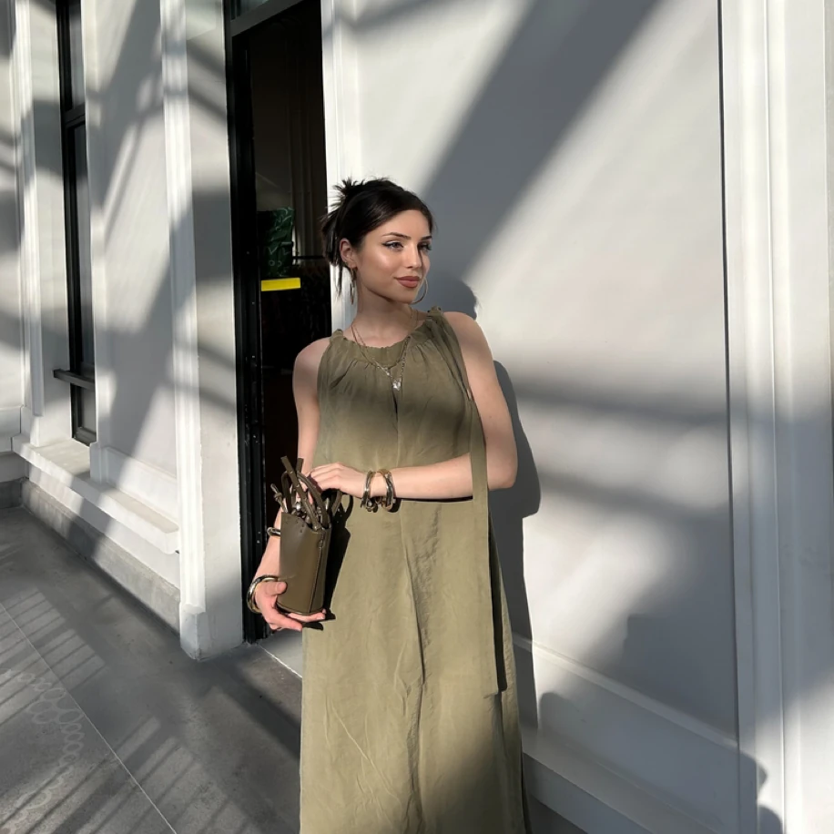 Haki Omuzdan Bağlamalı Elbise