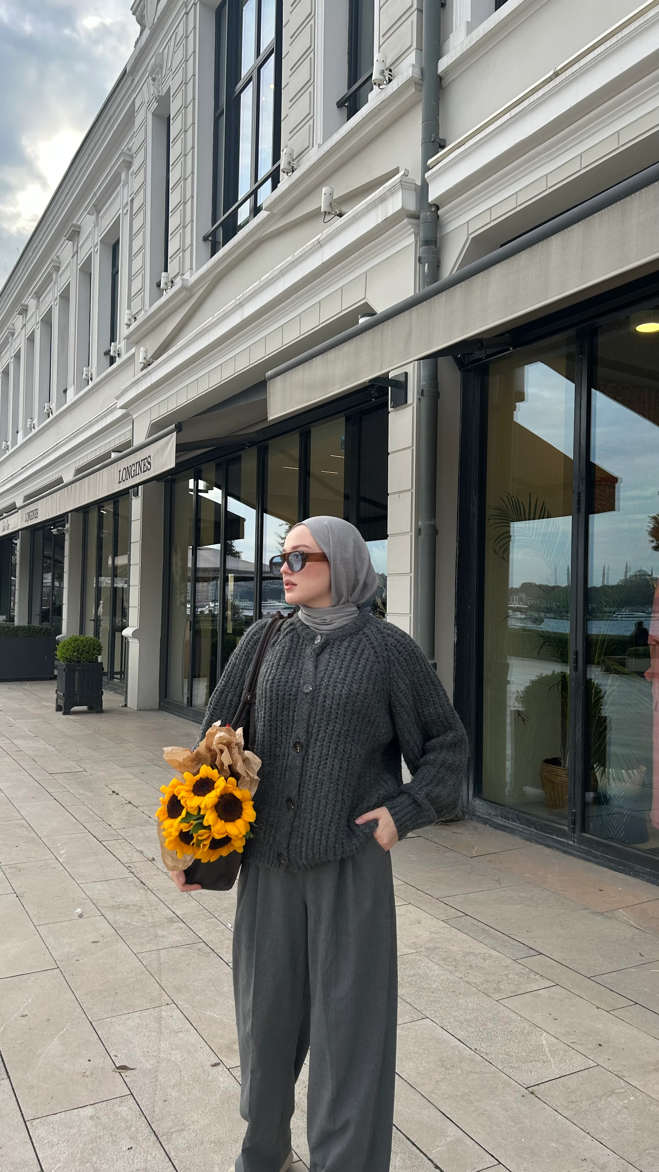 Düğmeli Selanik Örgü Antrasit Hırka 