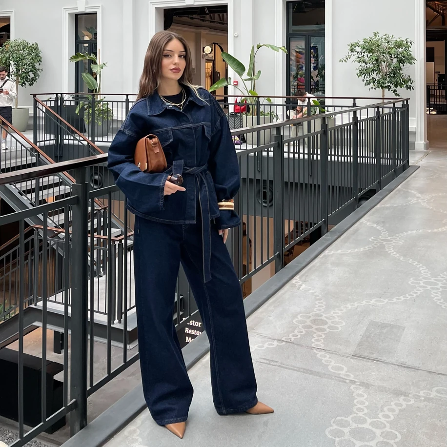 Belden Bağlamalı Denim Takım