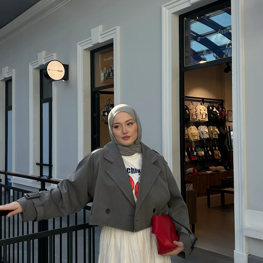 Koyu Gri Kısa Trençkot