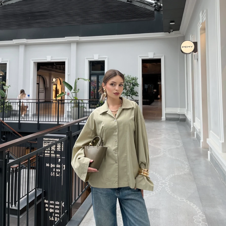 Oversize Yeşil Gömlek