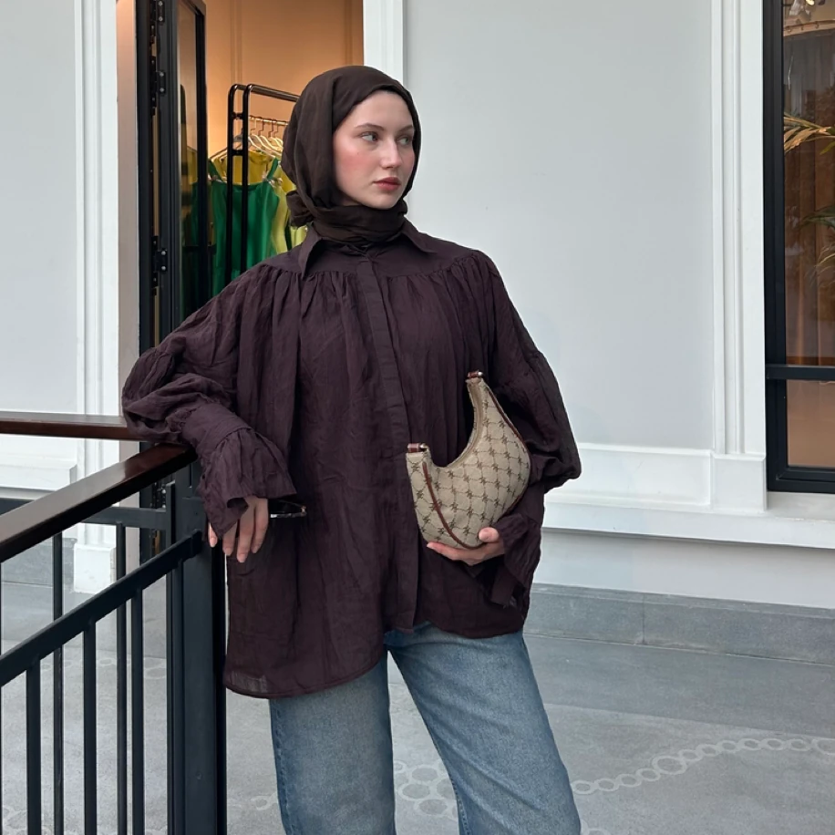 Kahverengi Tül Gömlek