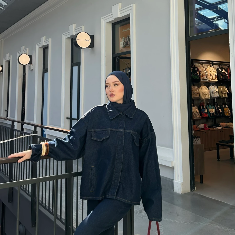 Belden Bağlamalı Denim Takım