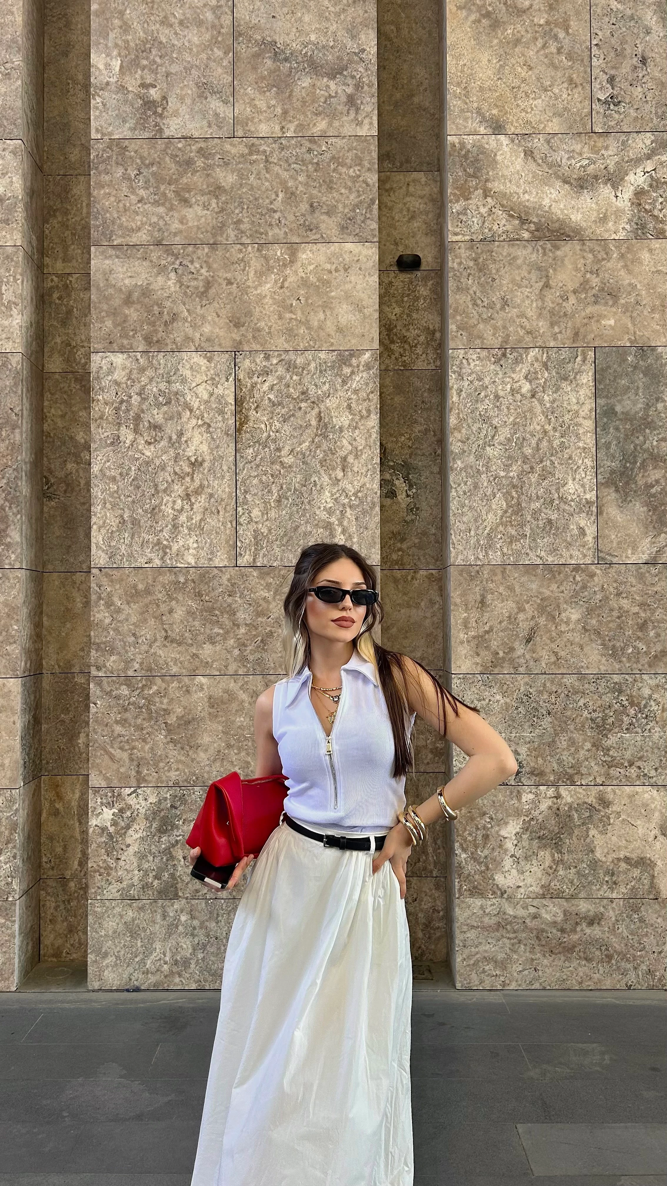 Rhea Köprü Detay Uzun Ekru Etek