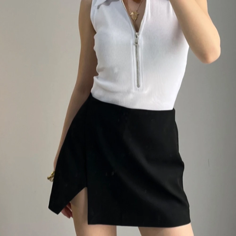 Arkası şort olmayan siyah şort etek