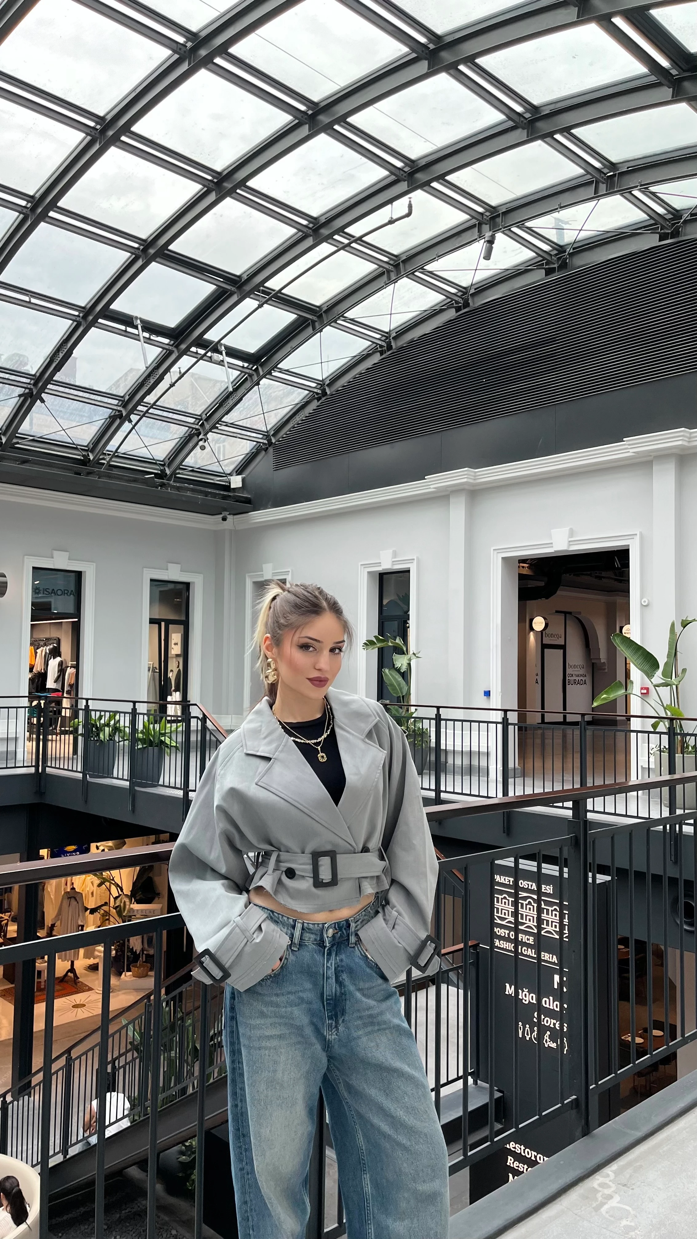 Açık Gri Kısa Trençkot