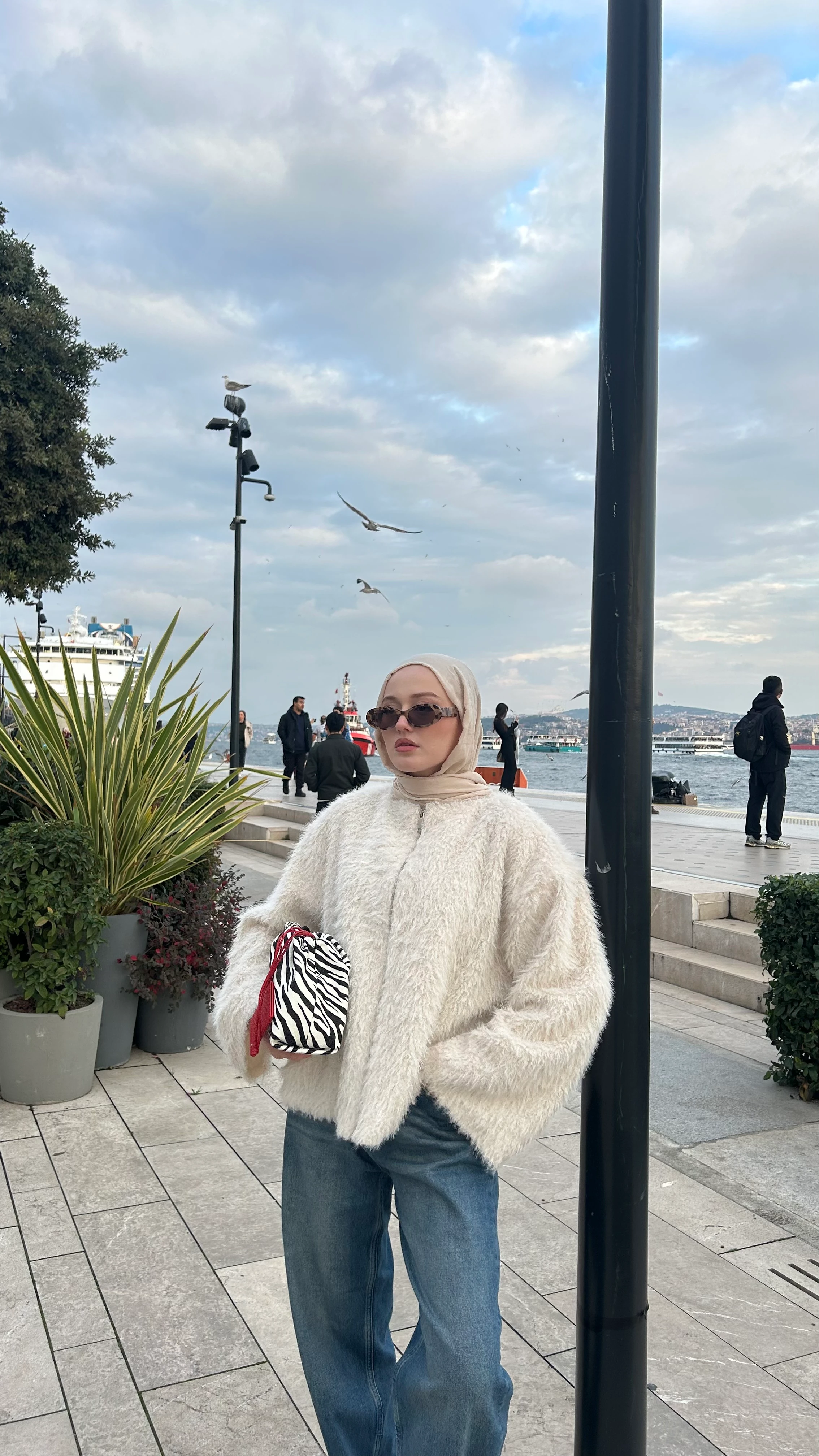 Gigi Peluş Ceket Bej