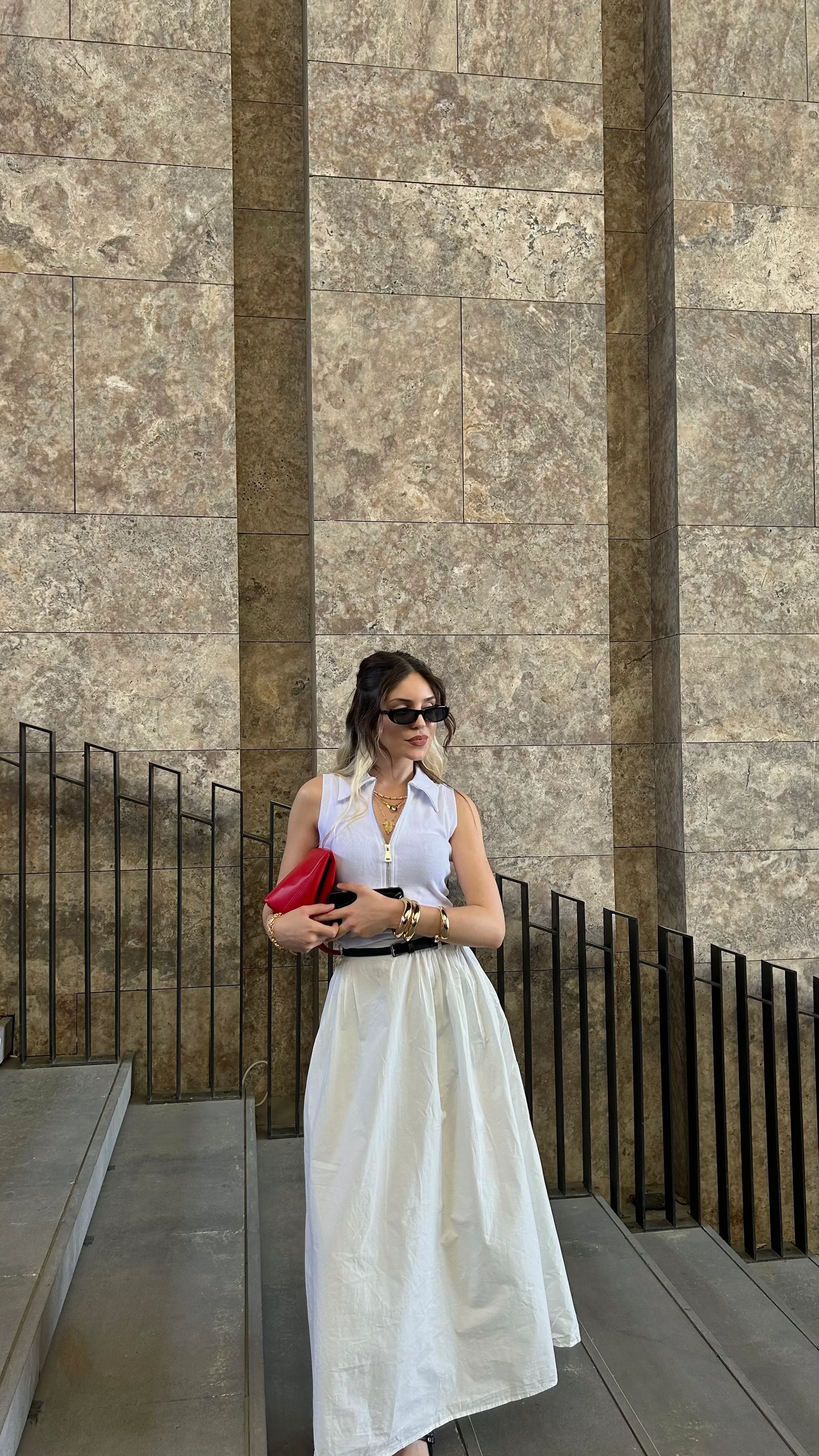 Rhea Köprü Detay Uzun Ekru Etek