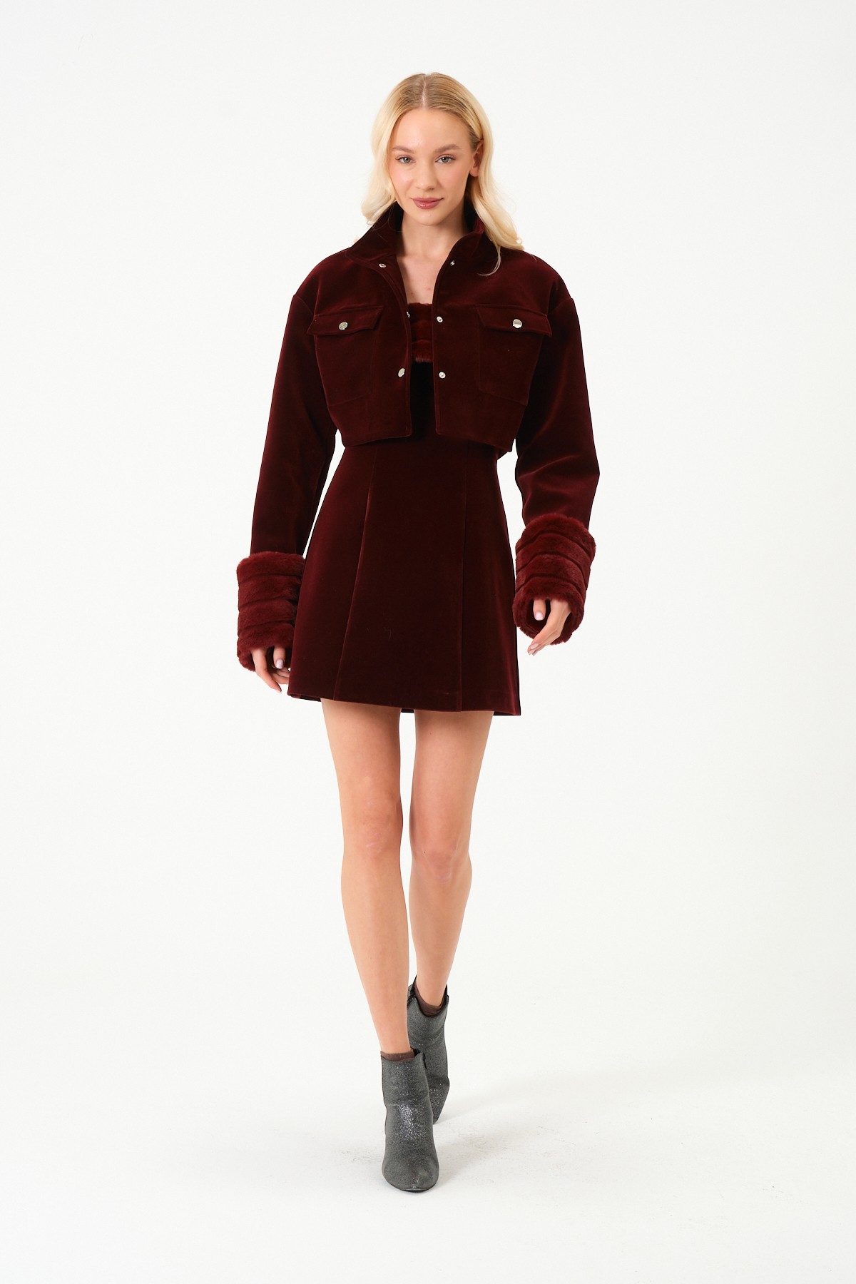 LYXA BURGUNDY CROP JACKET 