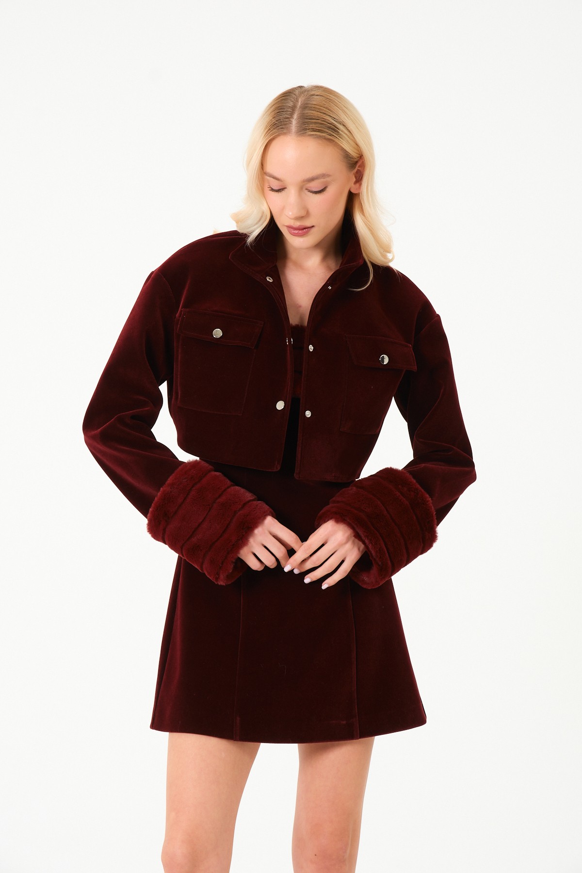 LYXA BURGUNDY CROP JACKET 