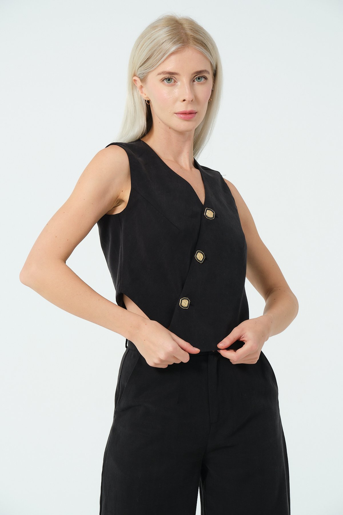 MÅNGSIDIG BLACK  VEST