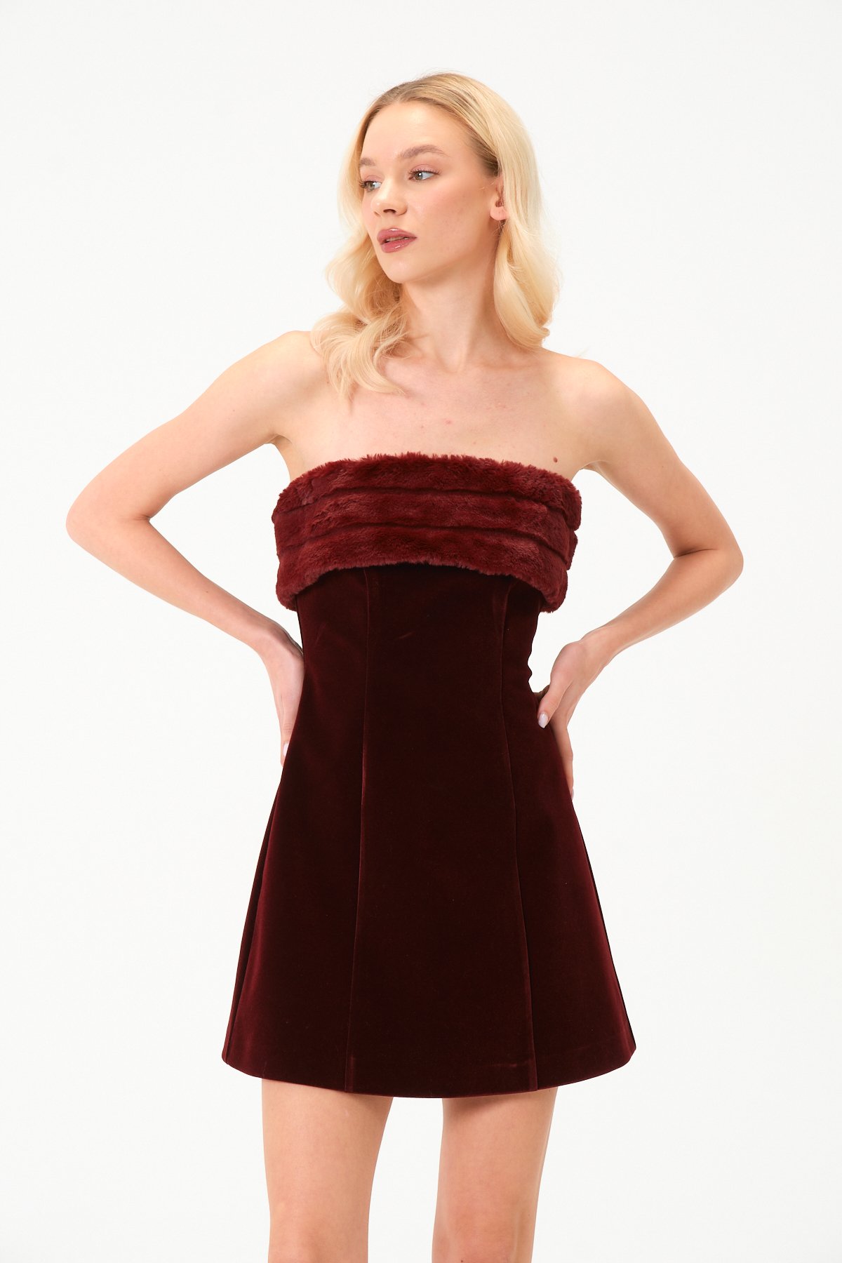 LYXA BURGUNDY MINI DRESS 