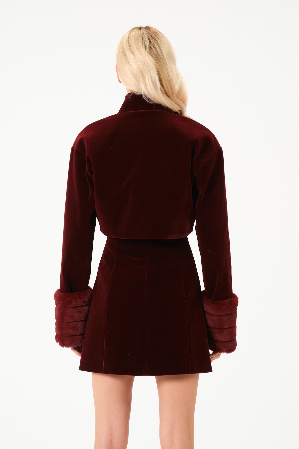 LYXA BURGUNDY CROP JACKET 