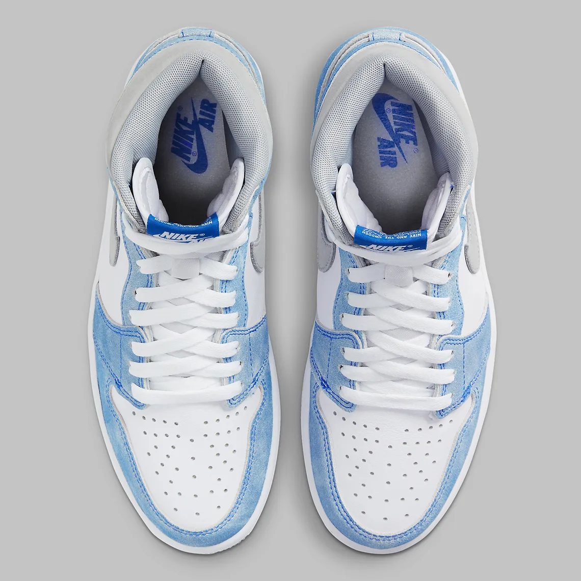 Jordan 1 Hyper Royal 