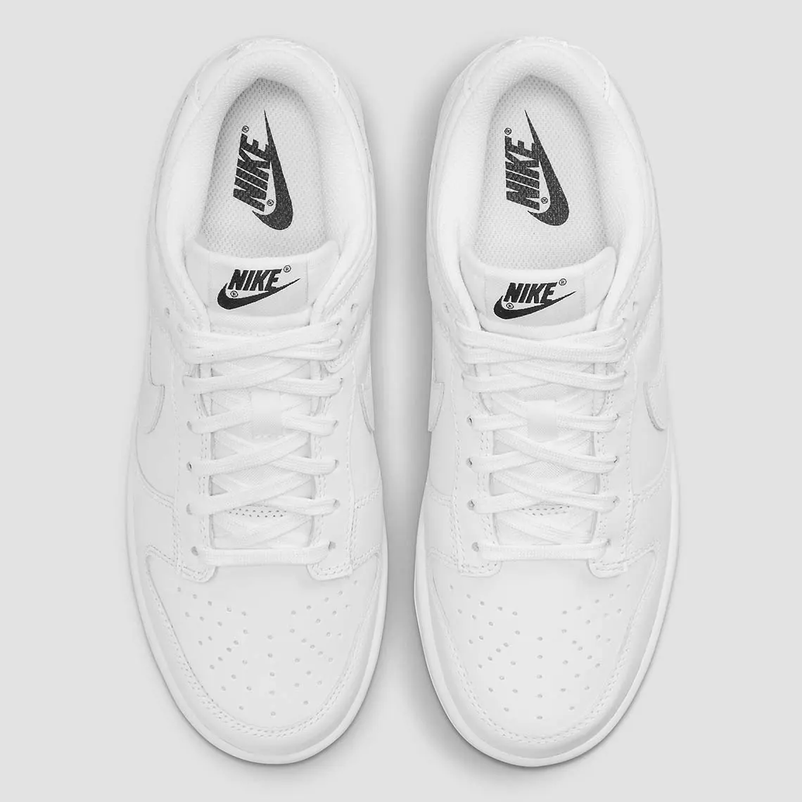 Dunk Low Triple White
