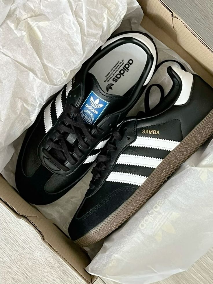 Samba Black