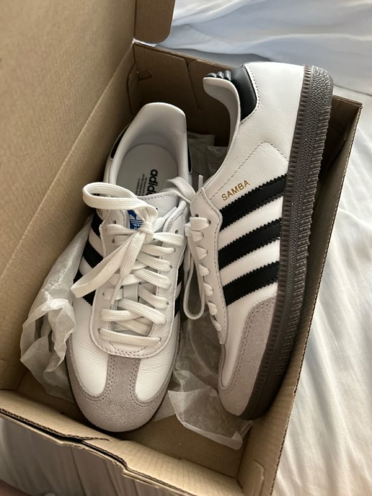 Samba White 