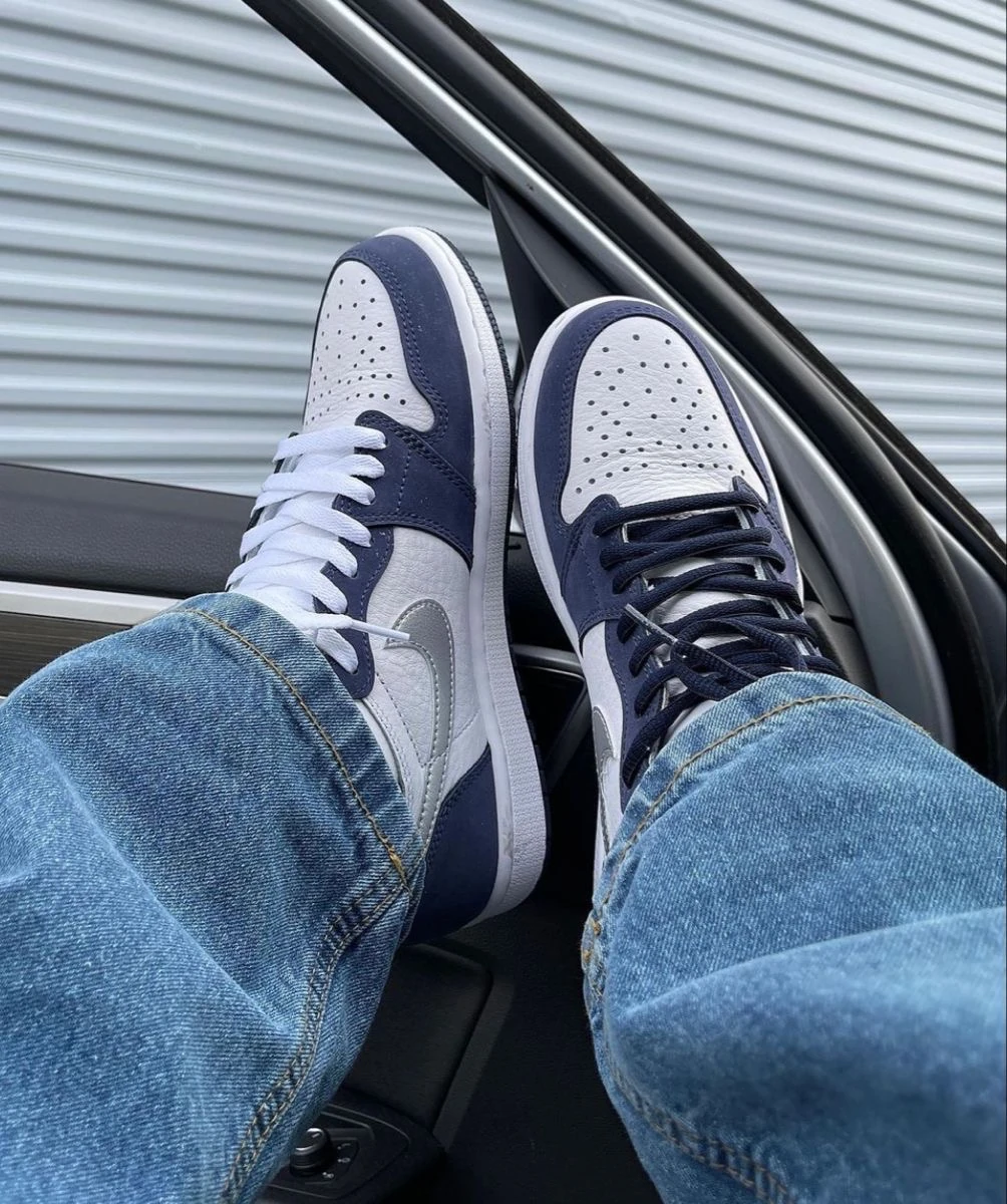 Jordan 1 High Midnight Navy