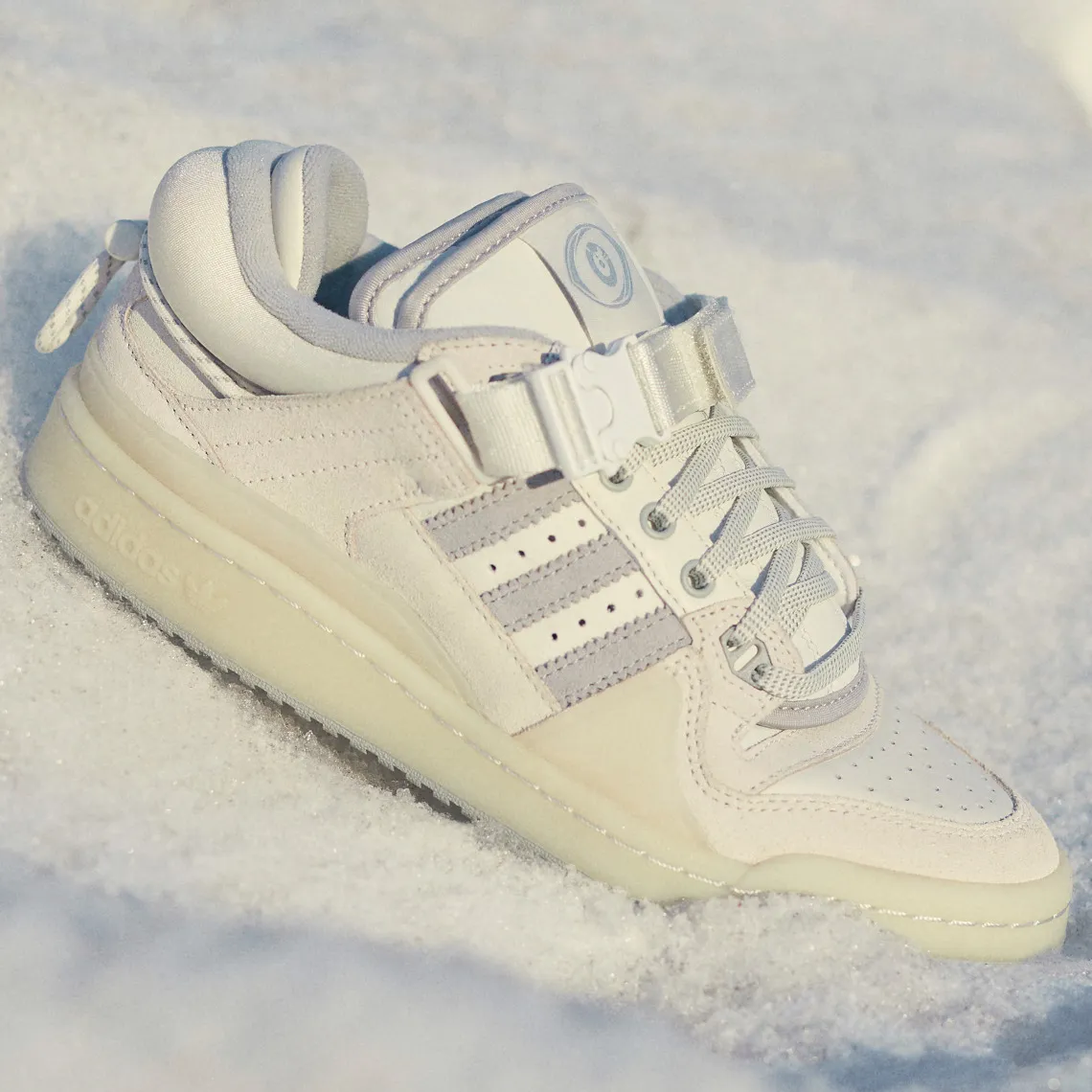 Forum Low Bad Bunny White