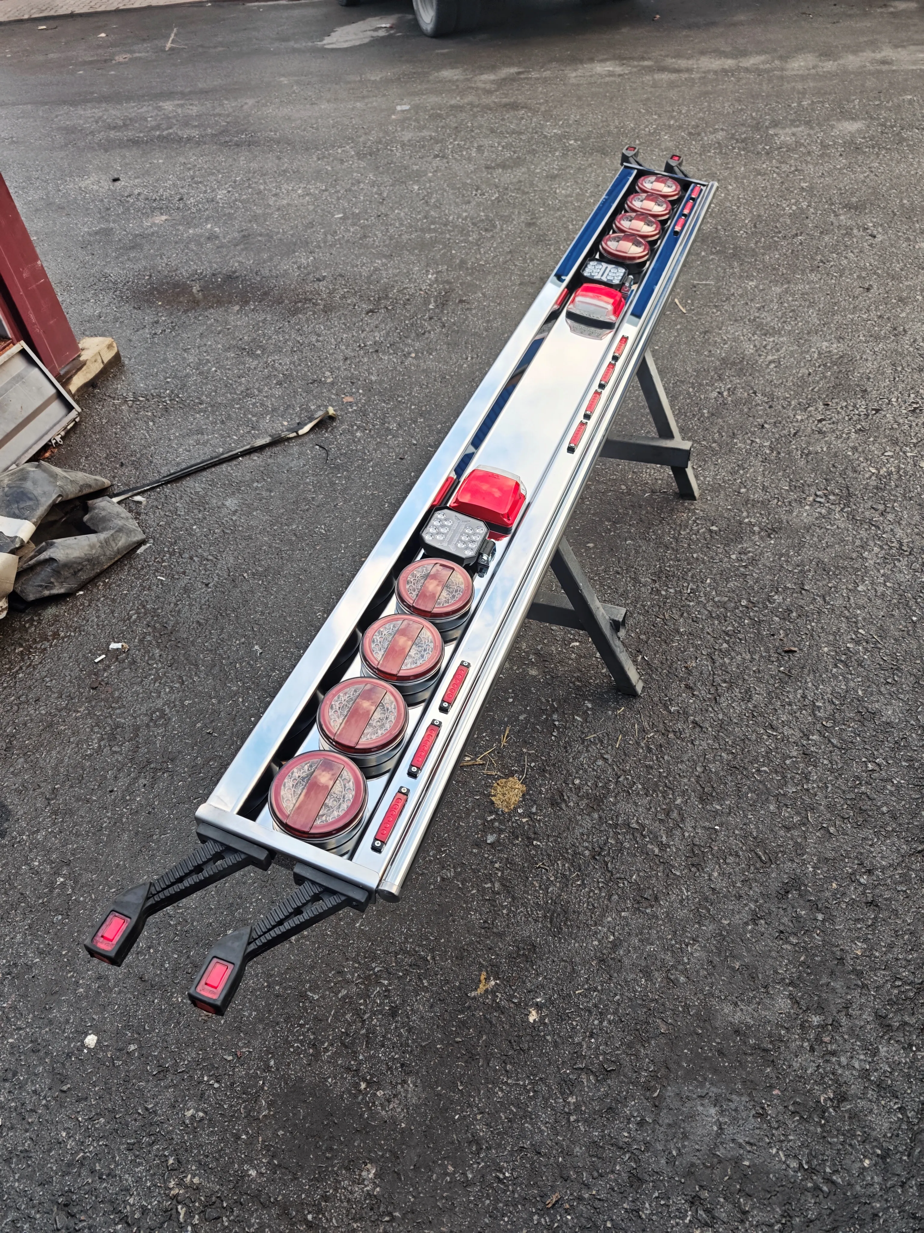 KAMYON KAMYONET DORSE TREYLER KROM TAMPON (TÜM AYDINLATMA ÜRÜNLERİ DAHİL DOLU SET, TIR VE AĞIR VASITALARA UYUMLU)