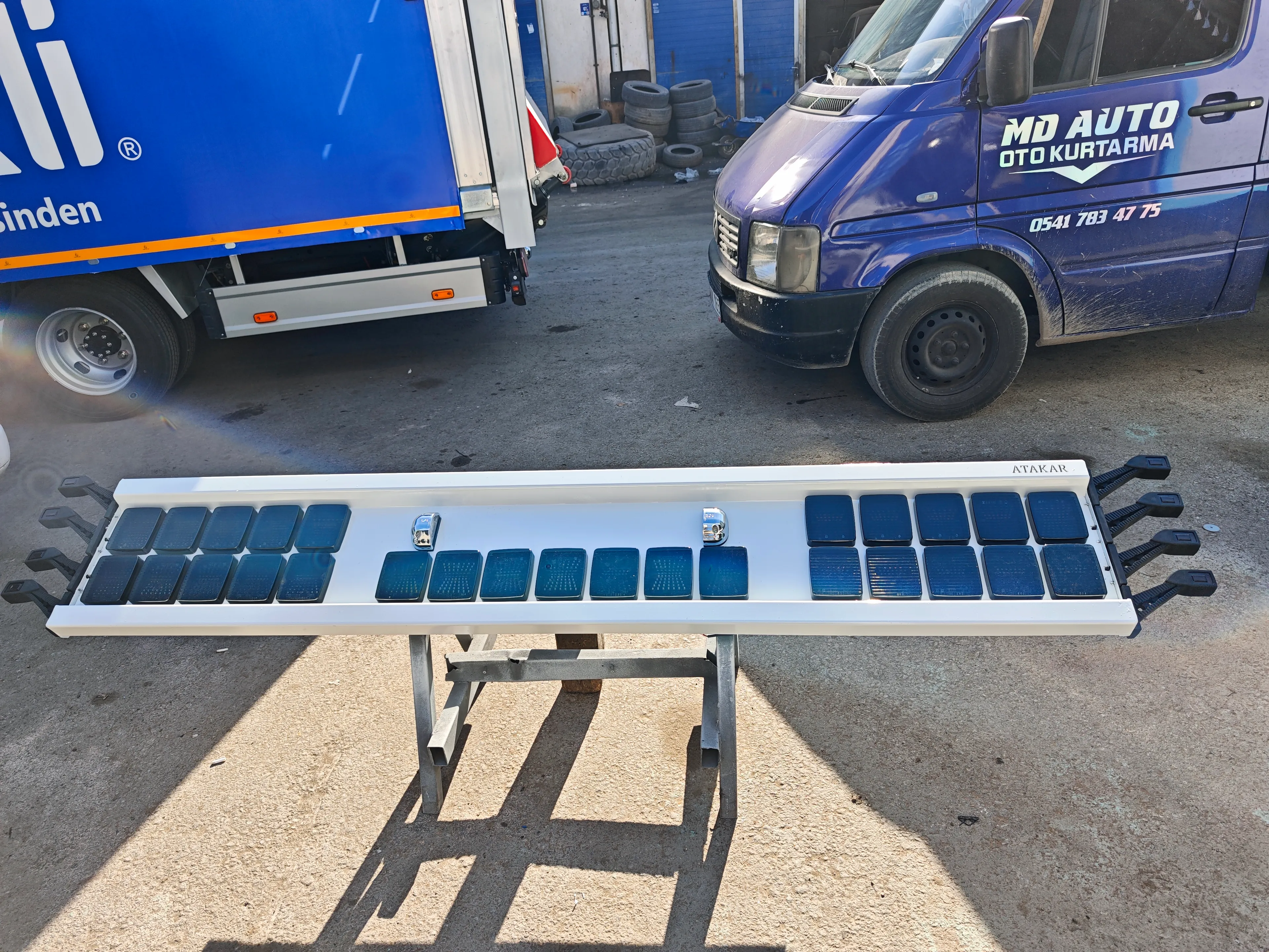 Hollanda Stili Tampon Beyaz Renk (Tüm Aydınlatma Ürünleri Dahil ''Stop Lambaları Notto Markalıdır'')