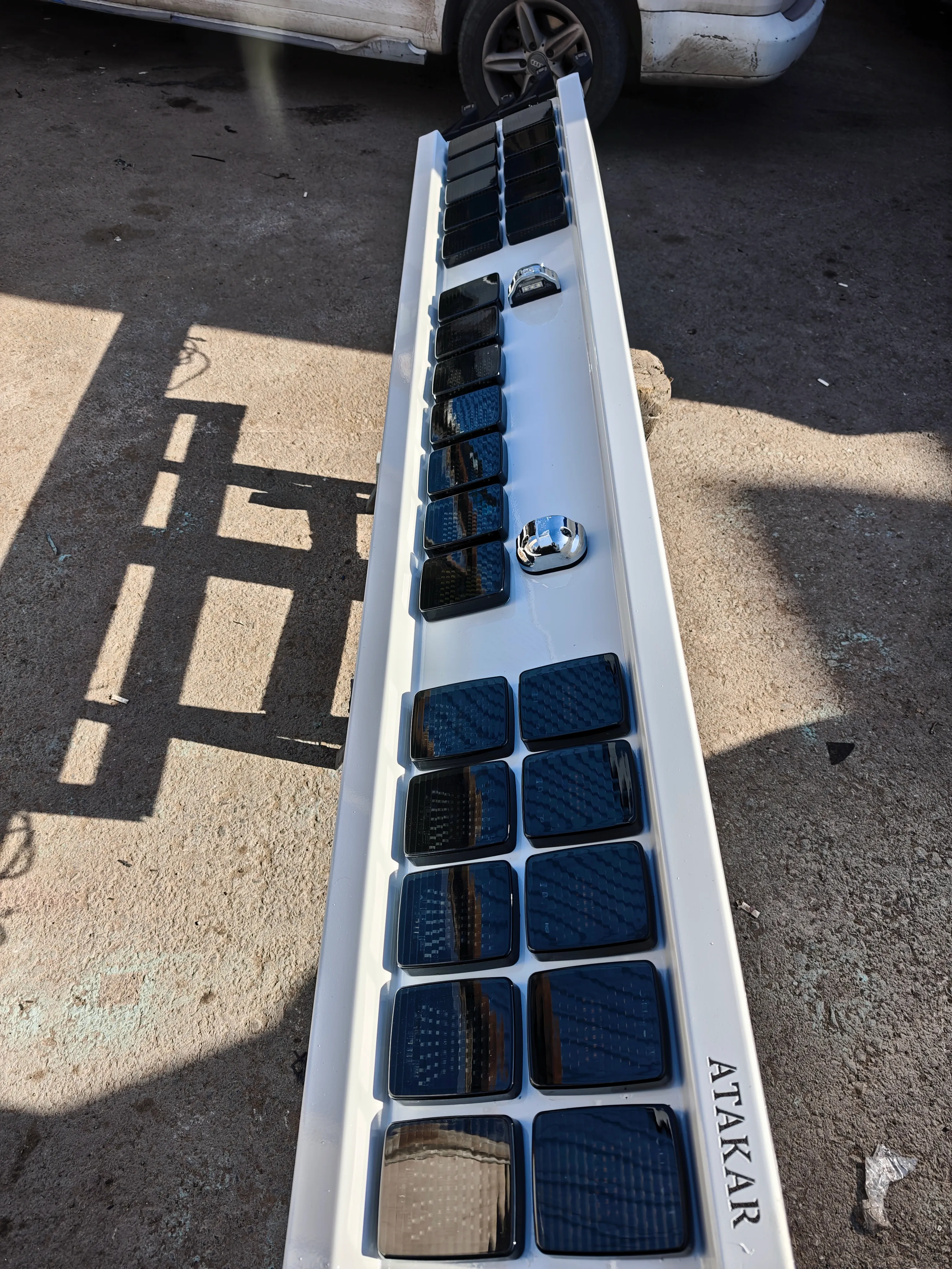 Hollanda Stili Tampon Beyaz Renk (Tüm Aydınlatma Ürünleri Dahil ''Stop Lambaları Notto Markalıdır'')