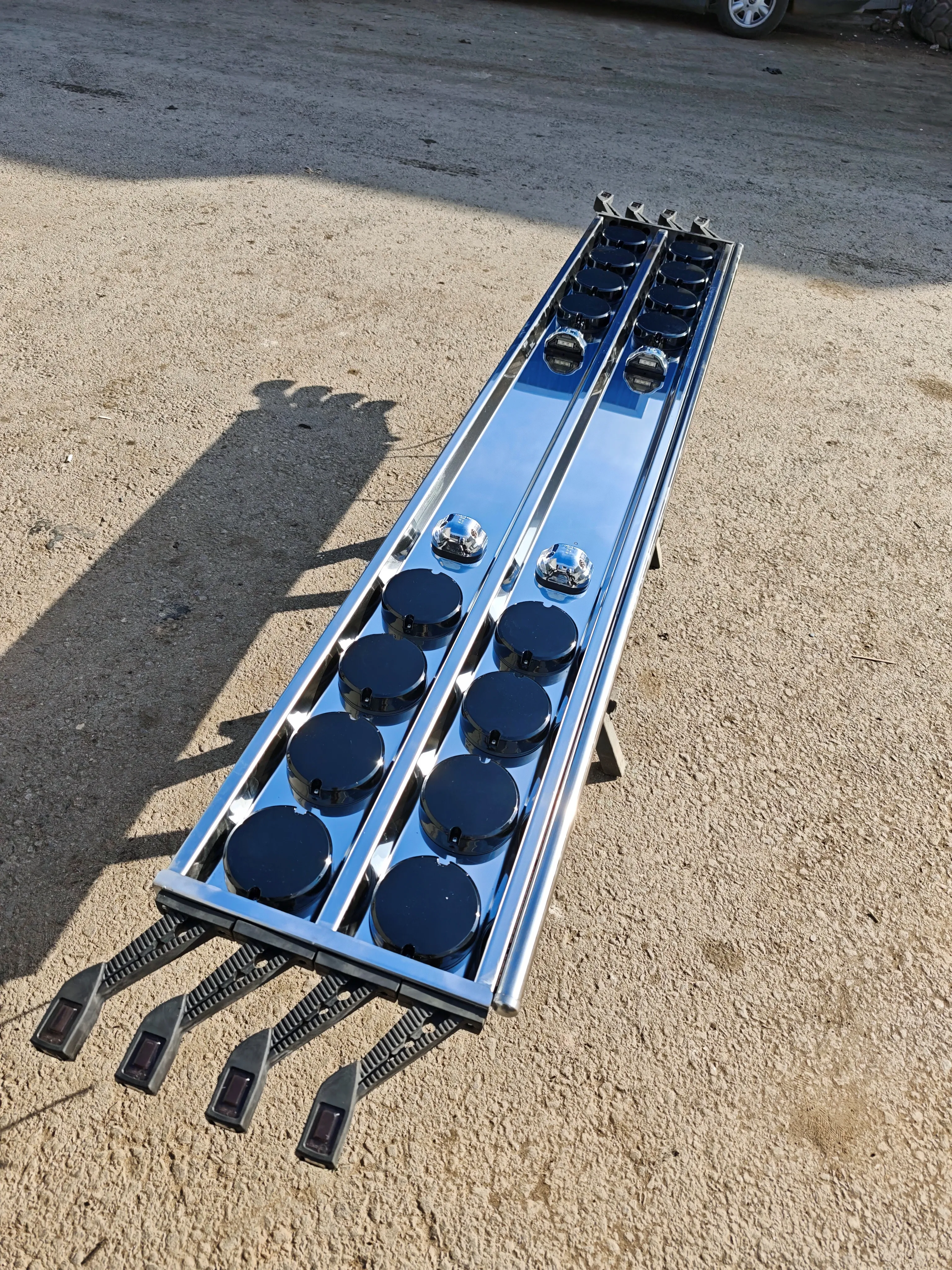 DORSE TREYLER KROM TAMPON (TÜM AYDINLATMA ÜRÜNLERİ DAHİL DOLU SET, TIR VE AĞIR VASITALARA UYUMLU)