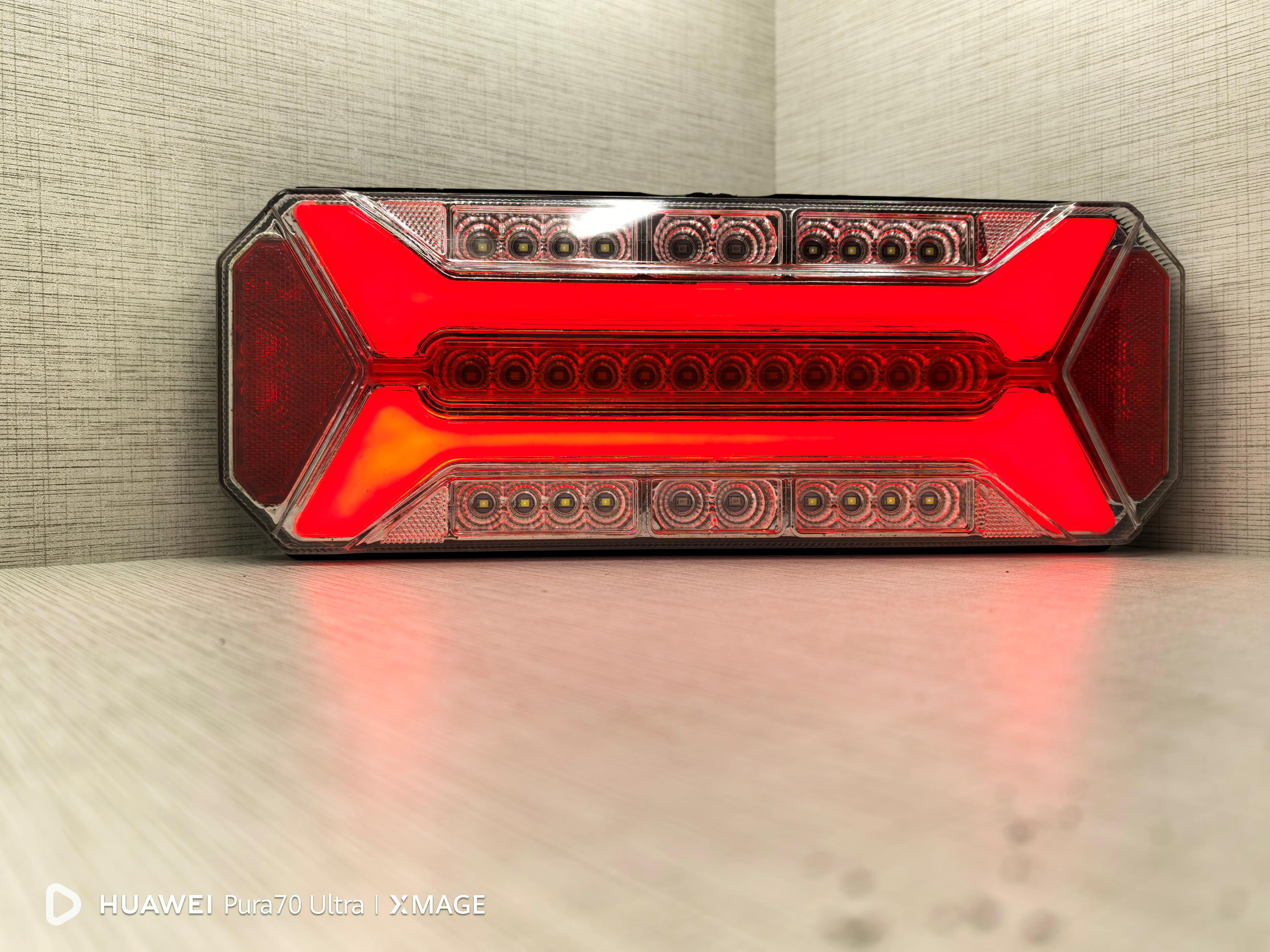 Neon Led Stop Lambası Angel Model Büyük Akar Sinyalli 12-24V