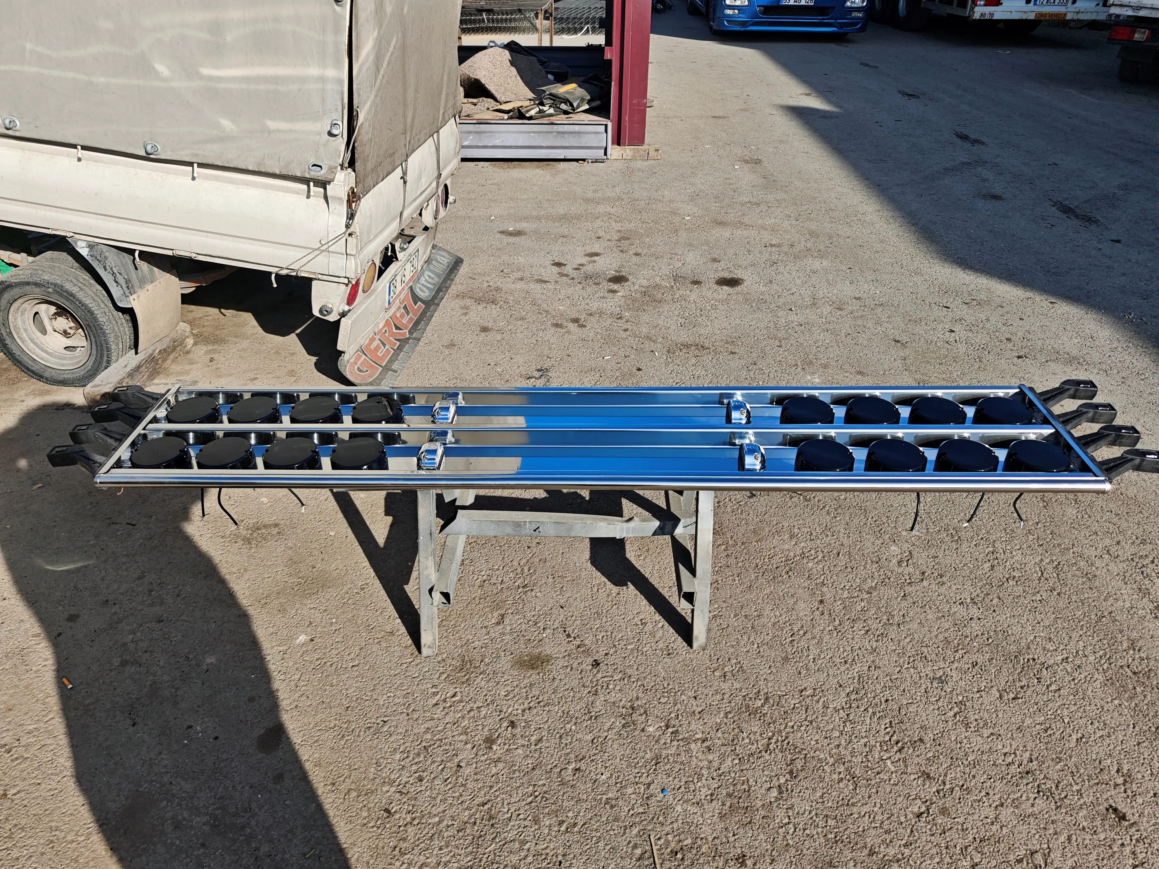 DORSE TREYLER KROM TAMPON (TÜM AYDINLATMA ÜRÜNLERİ DAHİL DOLU SET, TIR VE AĞIR VASITALARA UYUMLU)