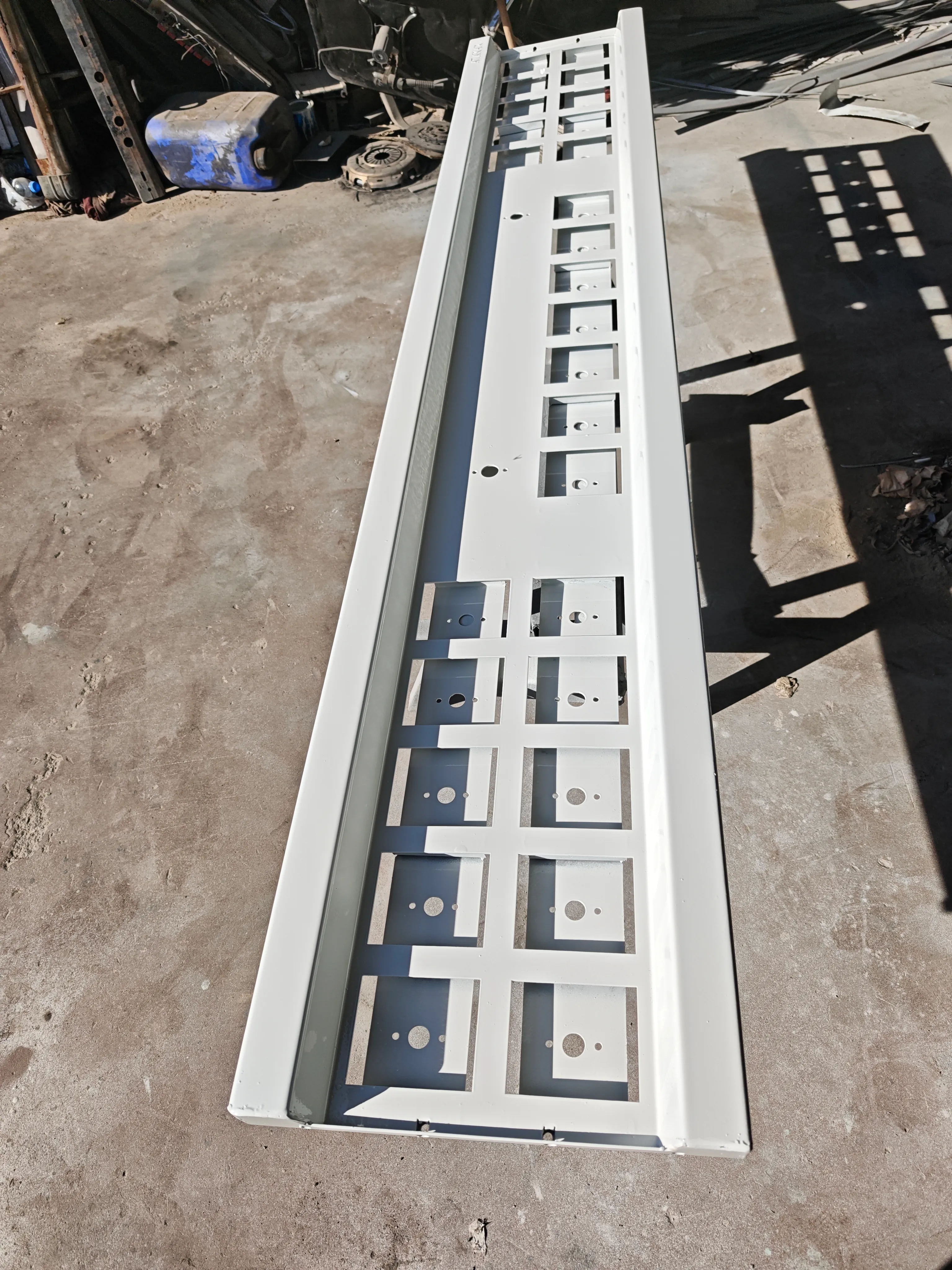 Hollanda Stili Tampon Beyaz Renk (Tüm Aydınlatma Ürünleri Dahil ''Stop Lambaları Notto Markalıdır'')