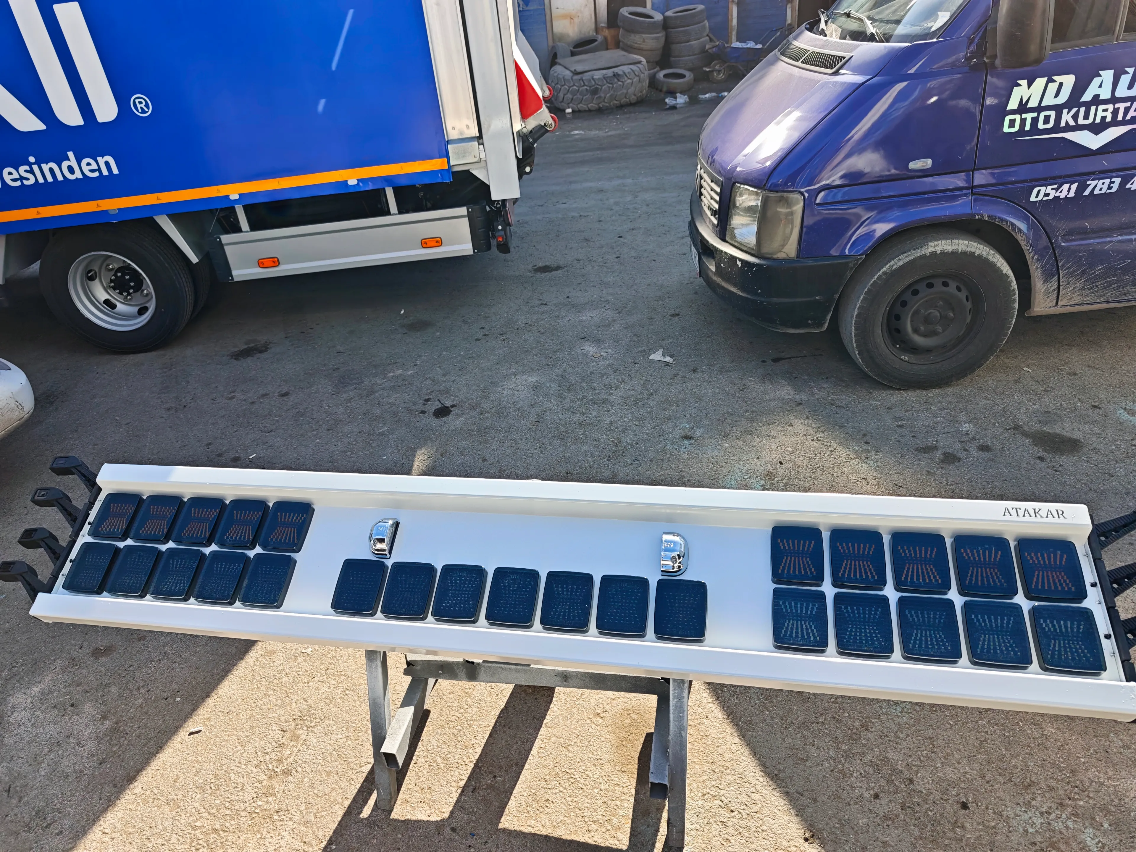 Hollanda Stili Tampon Beyaz Renk (Tüm Aydınlatma Ürünleri Dahil ''Stop Lambaları Notto Markalıdır'')