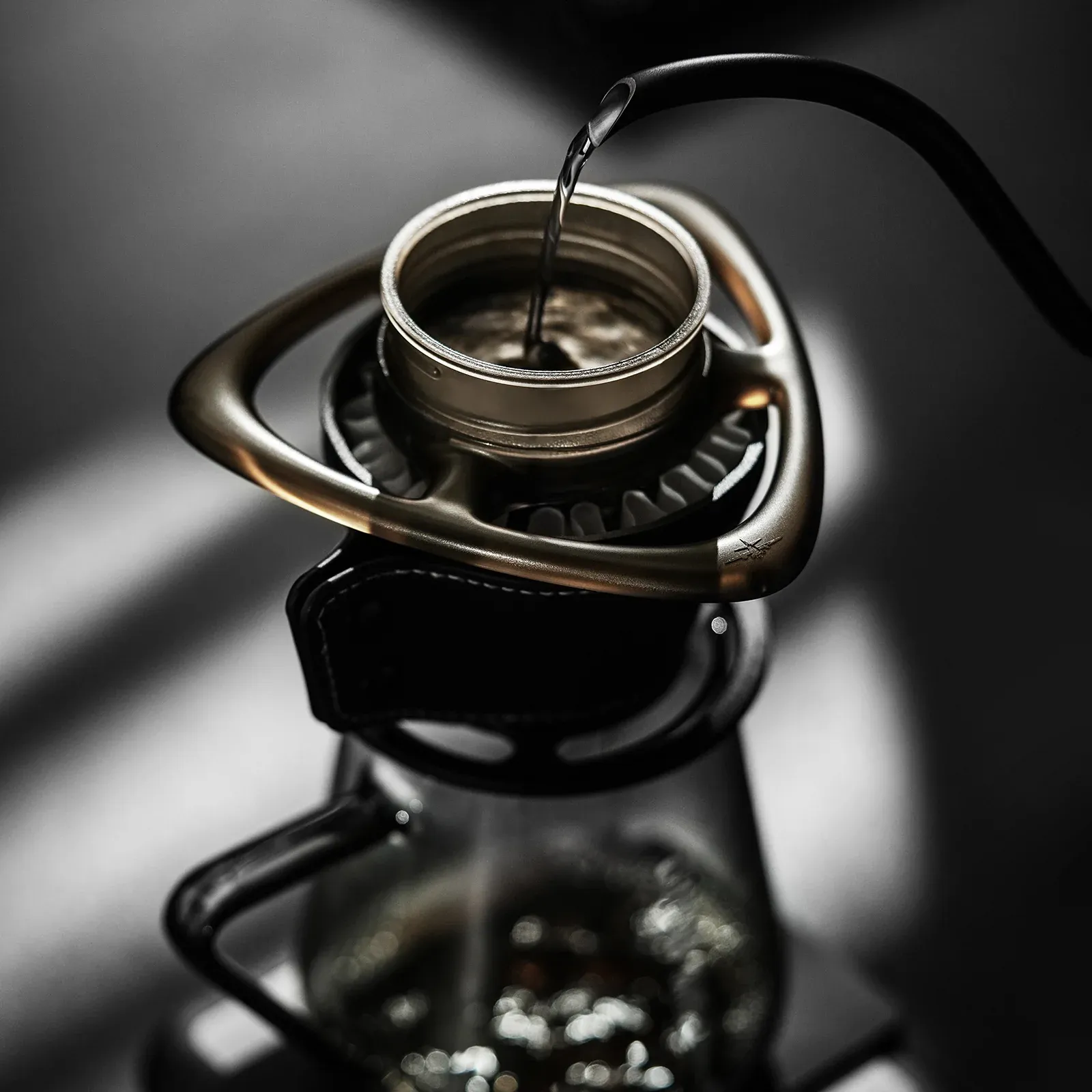 MHW-3BOMBER Rain Coffee Splitter