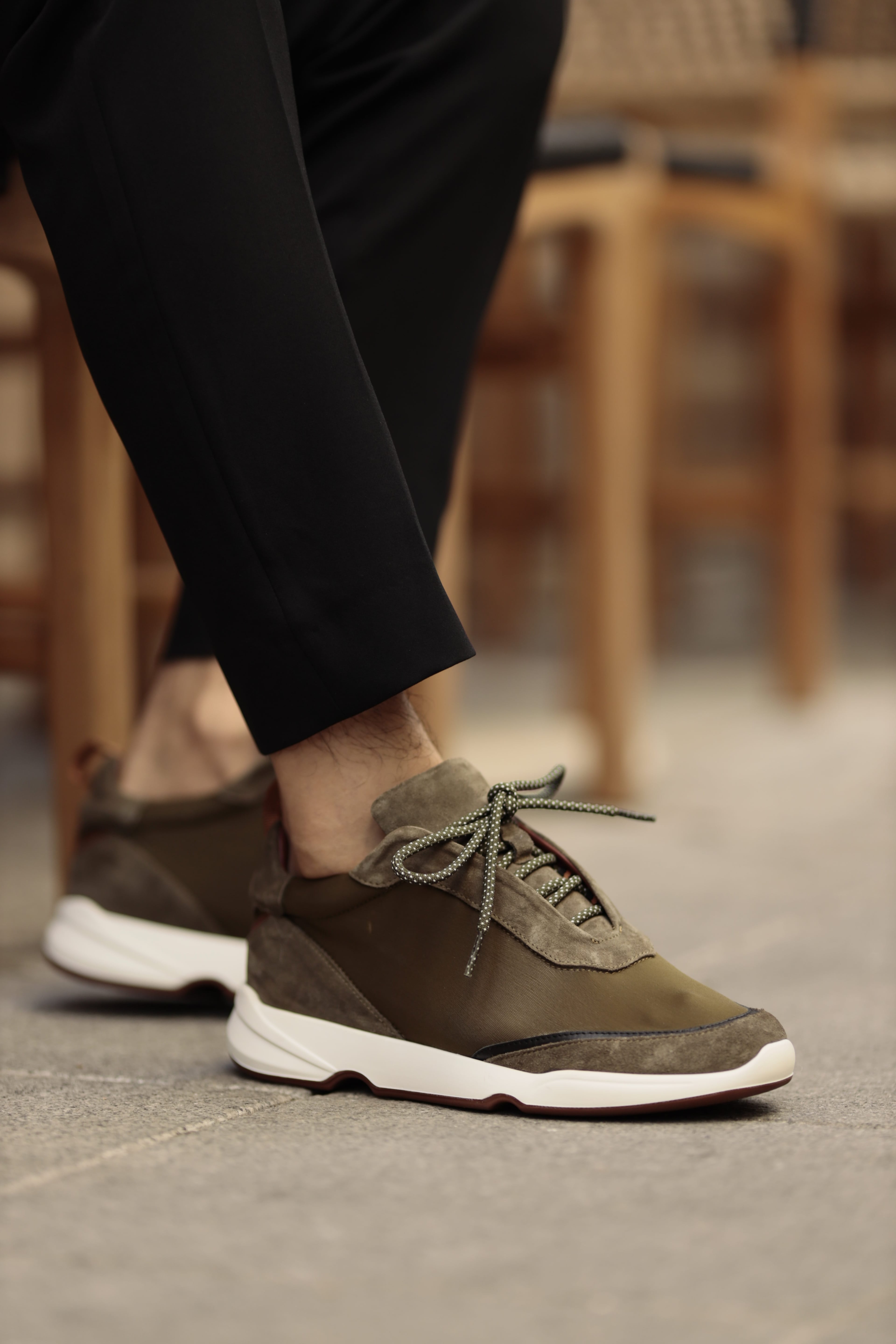 Eva Taban Hafif ince Deri Sneaker Ayakkabı
