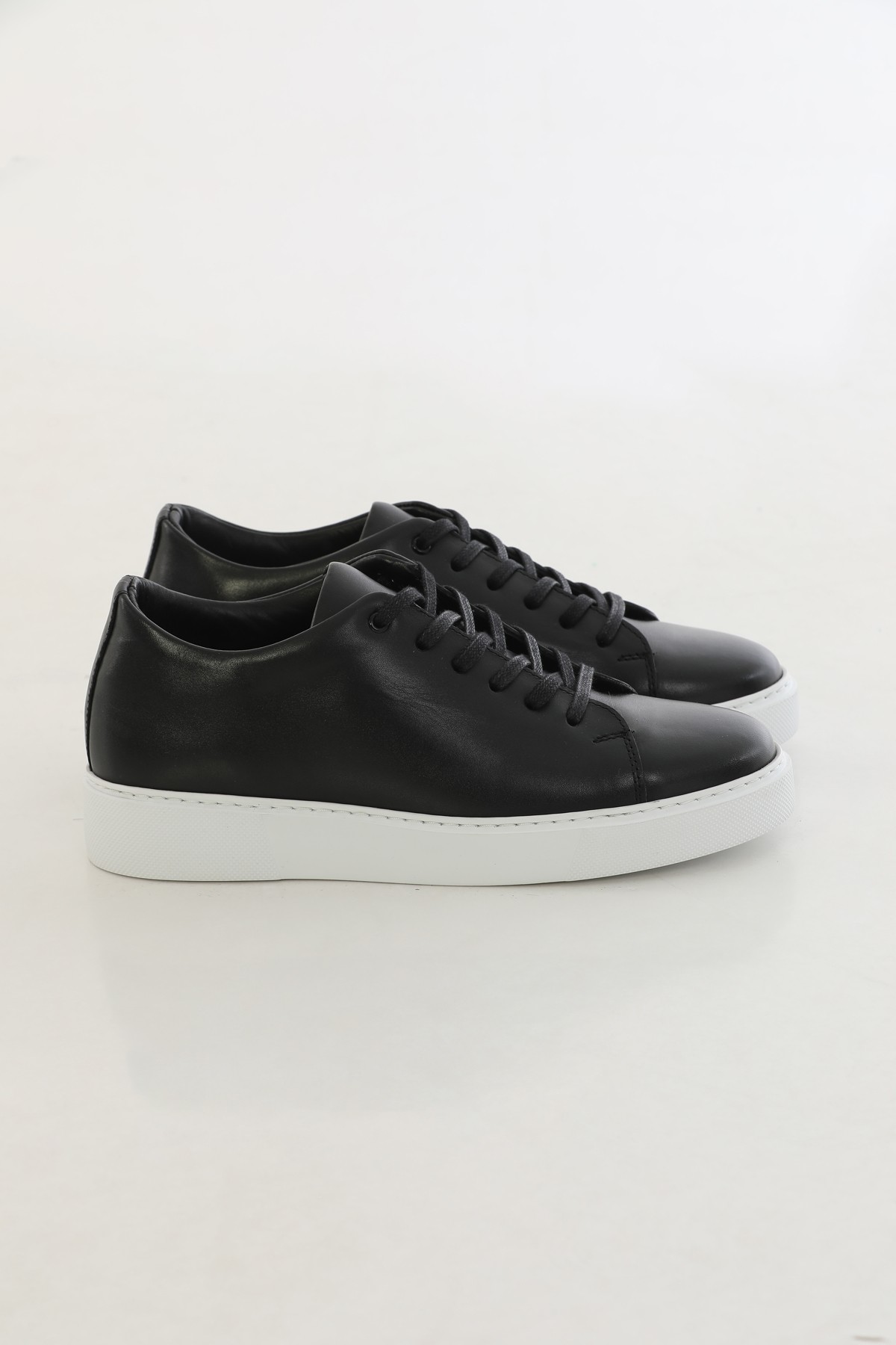 EVA SOLE GENUINE LEATHER SNEAKER - Black