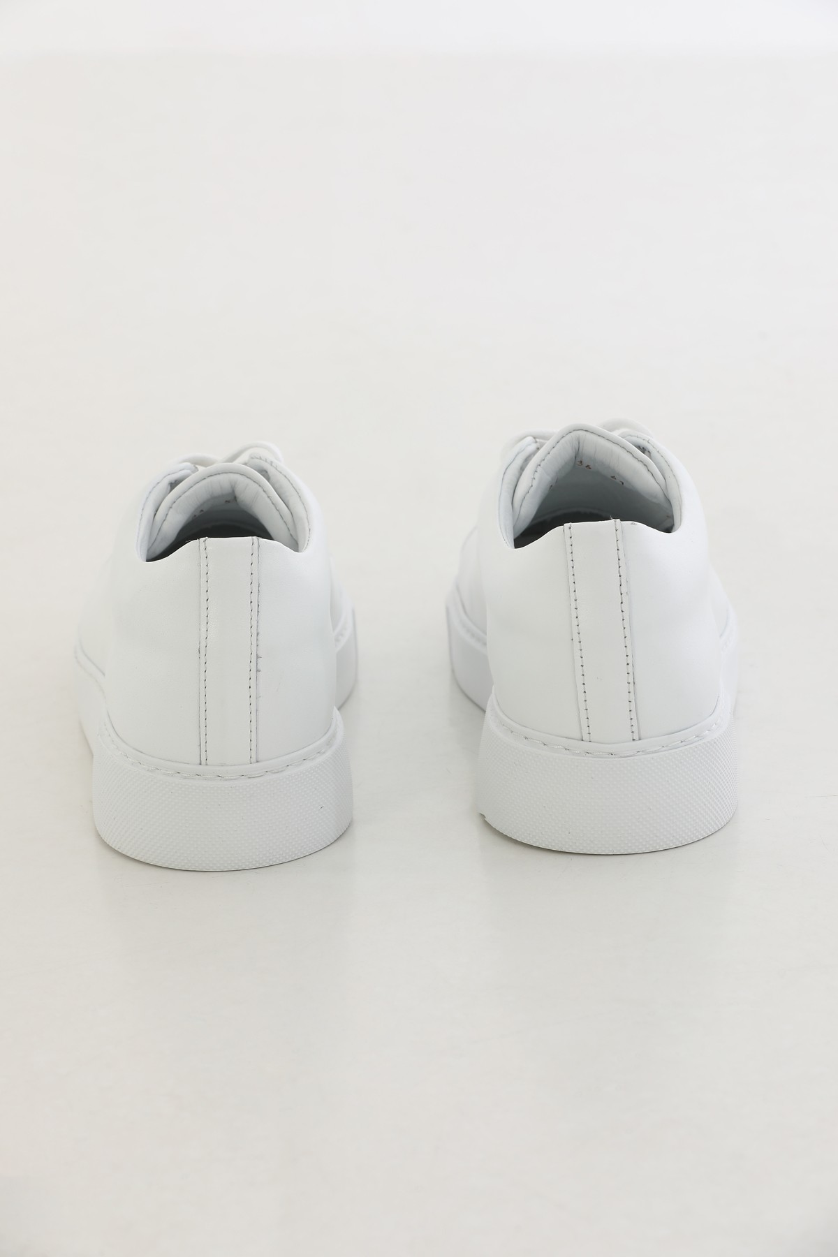 EVA SOLE GENUINE LEATHER SNEAKER