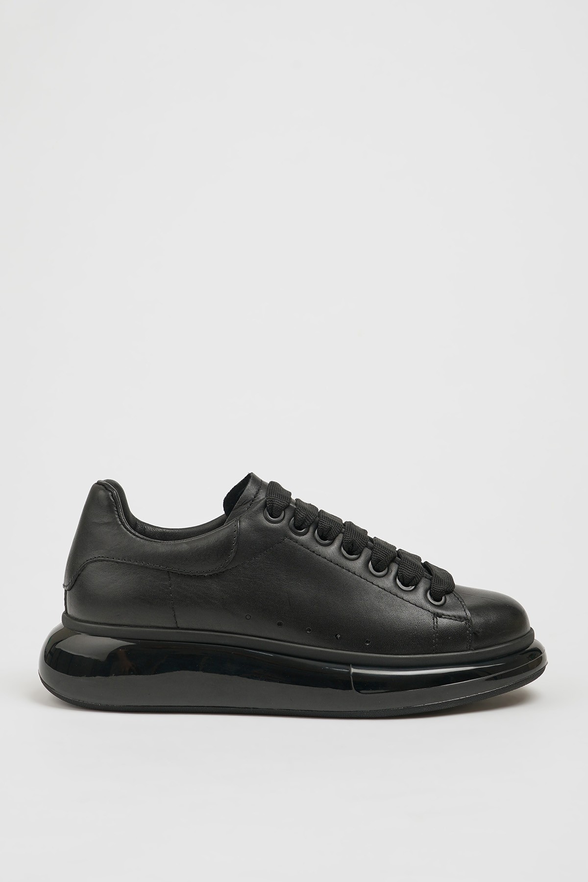 Get Model Natural Deri Sneaker