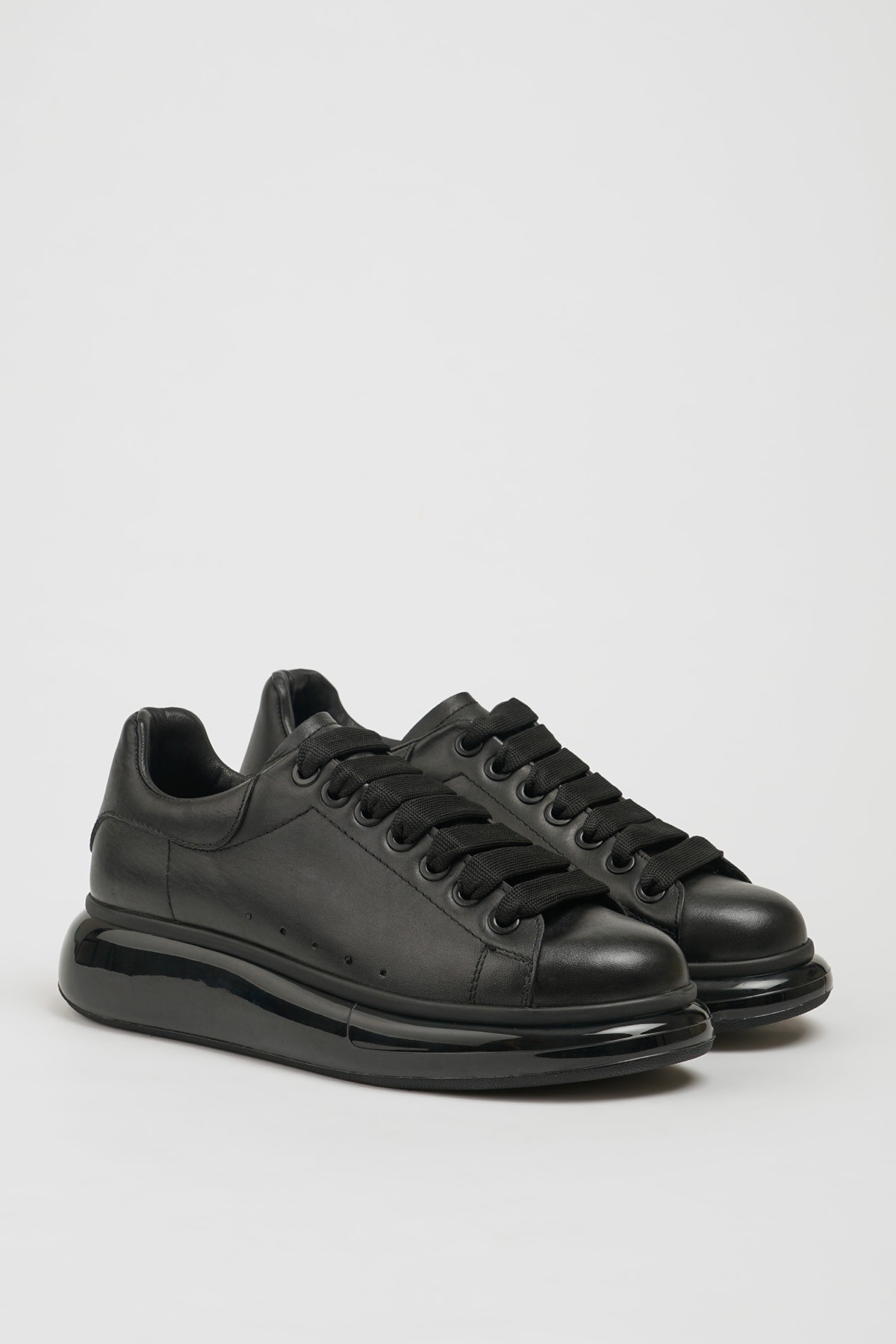 Get Model Natural Deri Sneaker
