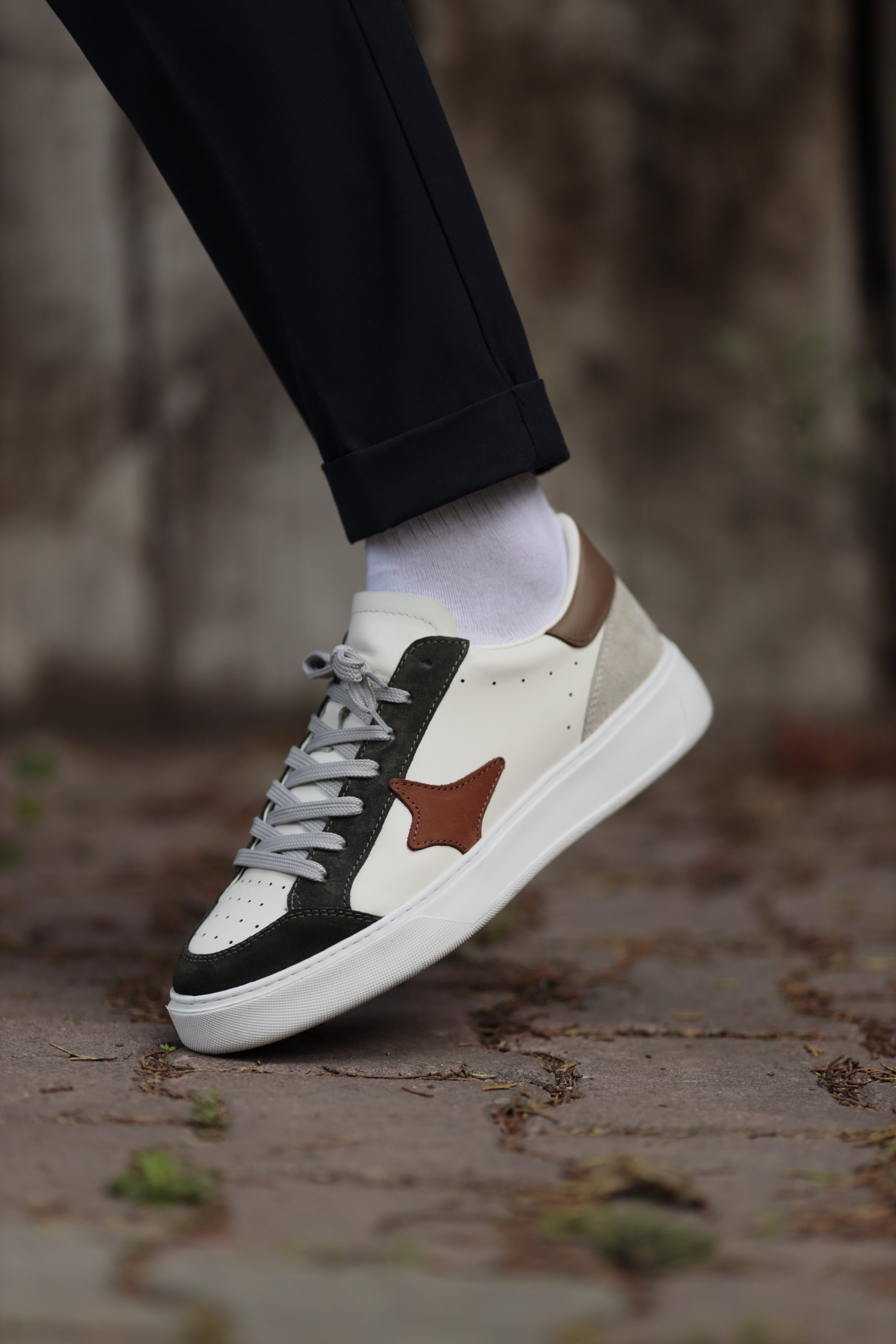 Berry Model Hakiki Kombinasyonlu Deri İthal Taban Sneaker Ayakkabı - BEYAZ