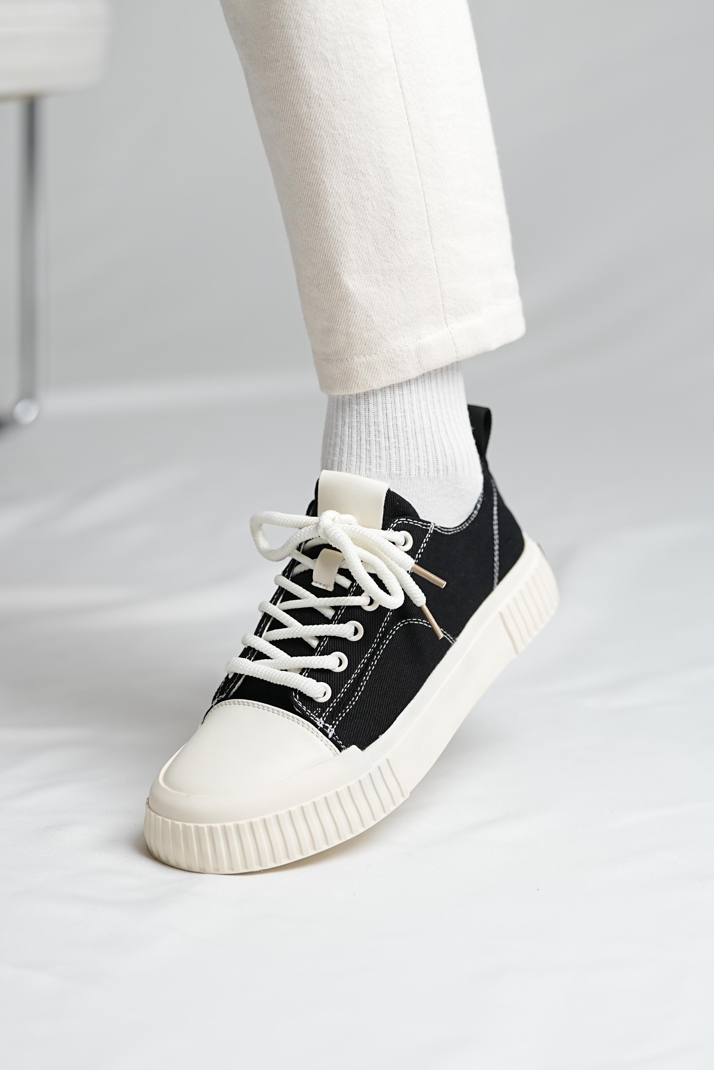 Mince Model Kombinasyonlu Deri İthal Taban Sneaker Ayakkabı - SİYAH