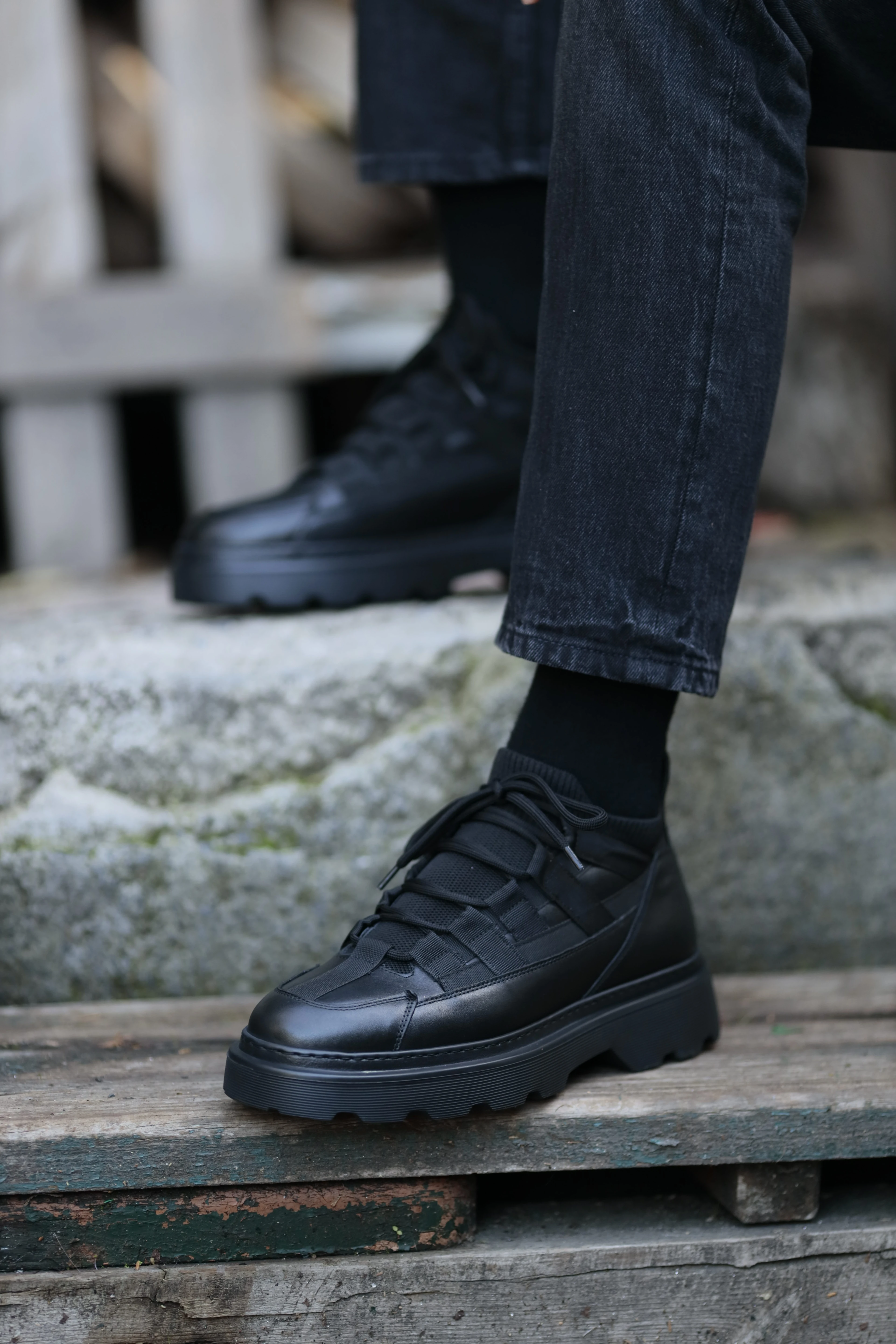 Roberto Model Eva Taban Kombinasyonlu Deri Bot - SİYAH