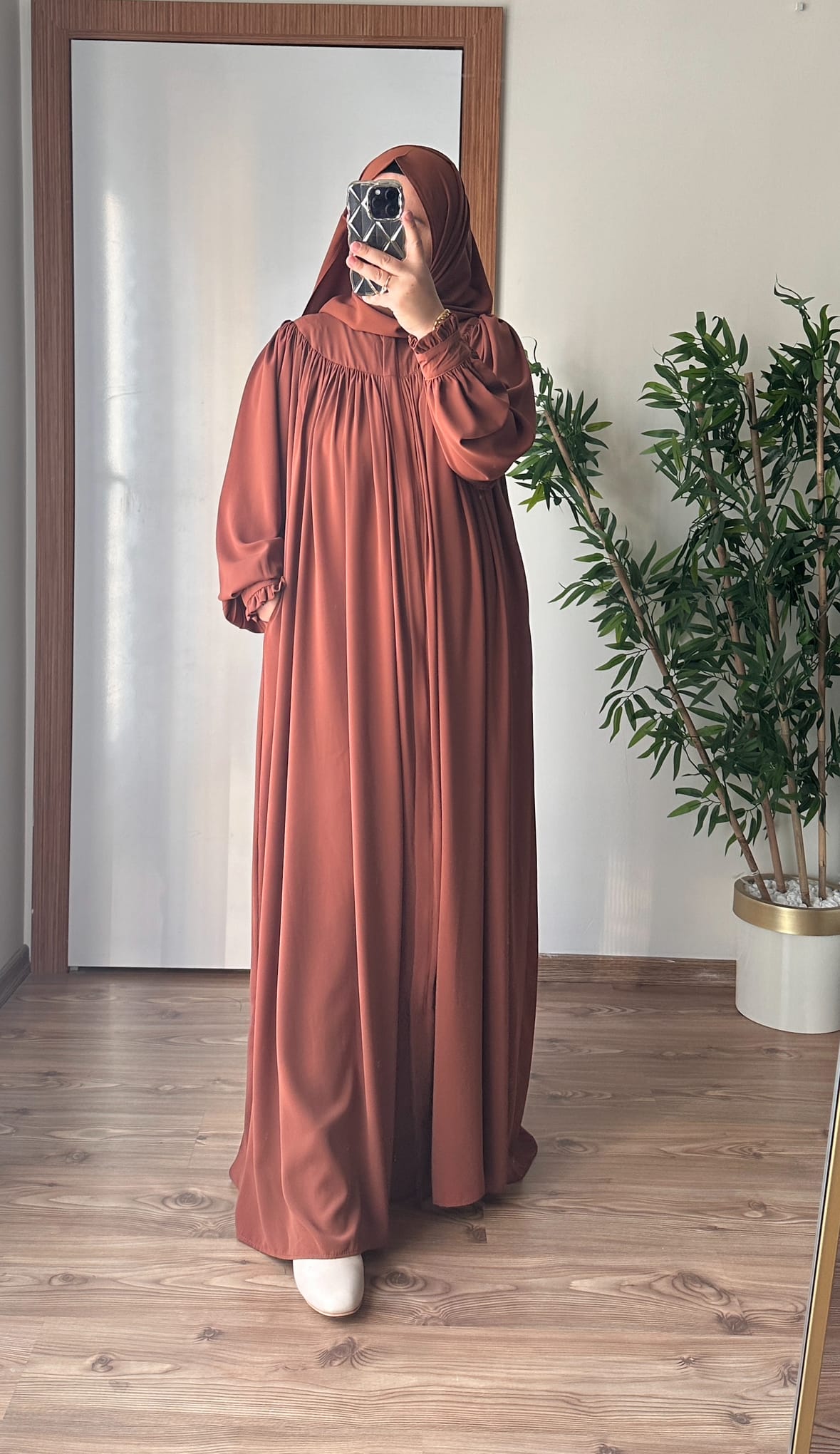FERMUARLI HÜMA FERACE
