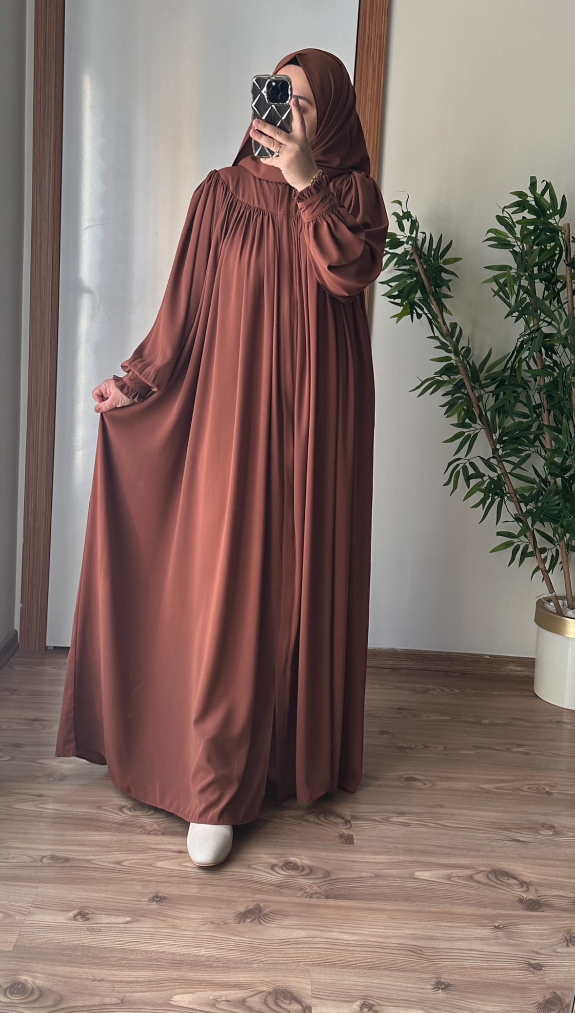 FERMUARLI HÜMA FERACE