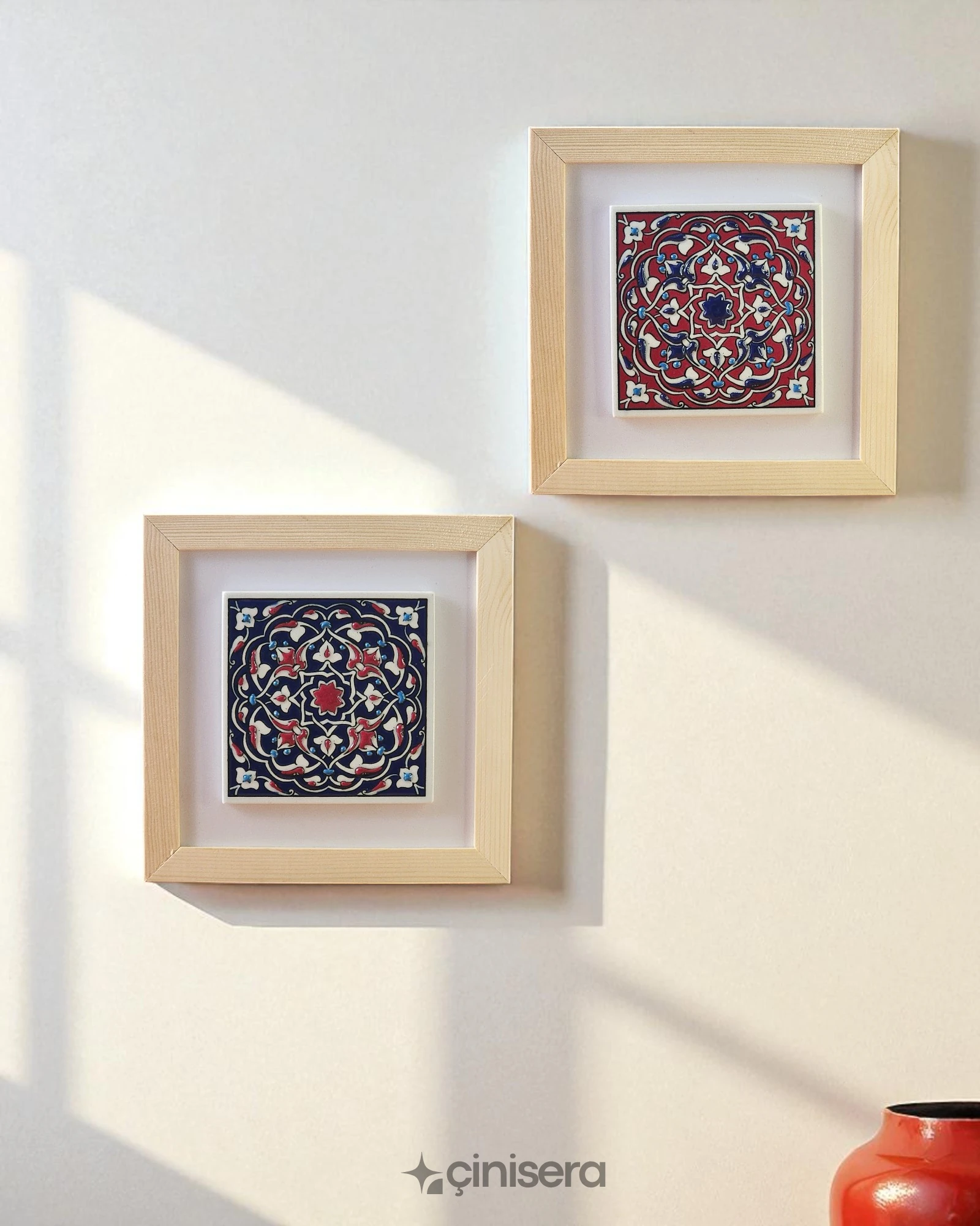 Nefes Serisi Kırmızı - Kabartmalı Çini Tablo 2'li - 18x18 cm