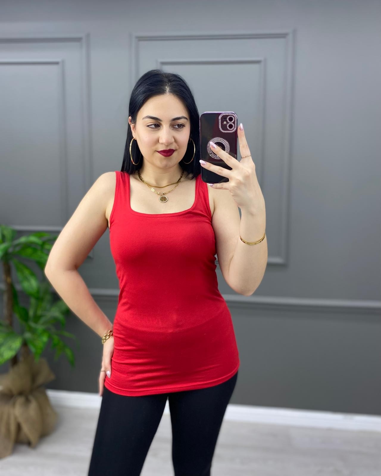 Spor Penye Atlet ( Bu üründe ekstra 70₺ kargo ücreti eklenmektedir )