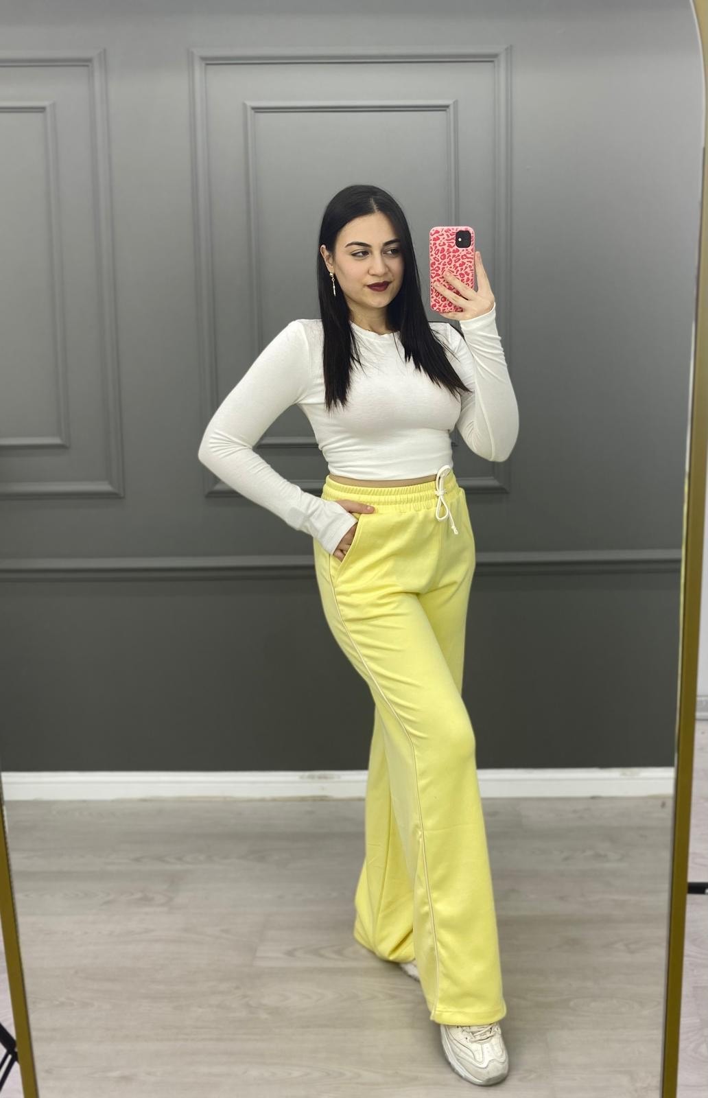 İNCE ŞERİTLİ EŞOFMAN ALTI